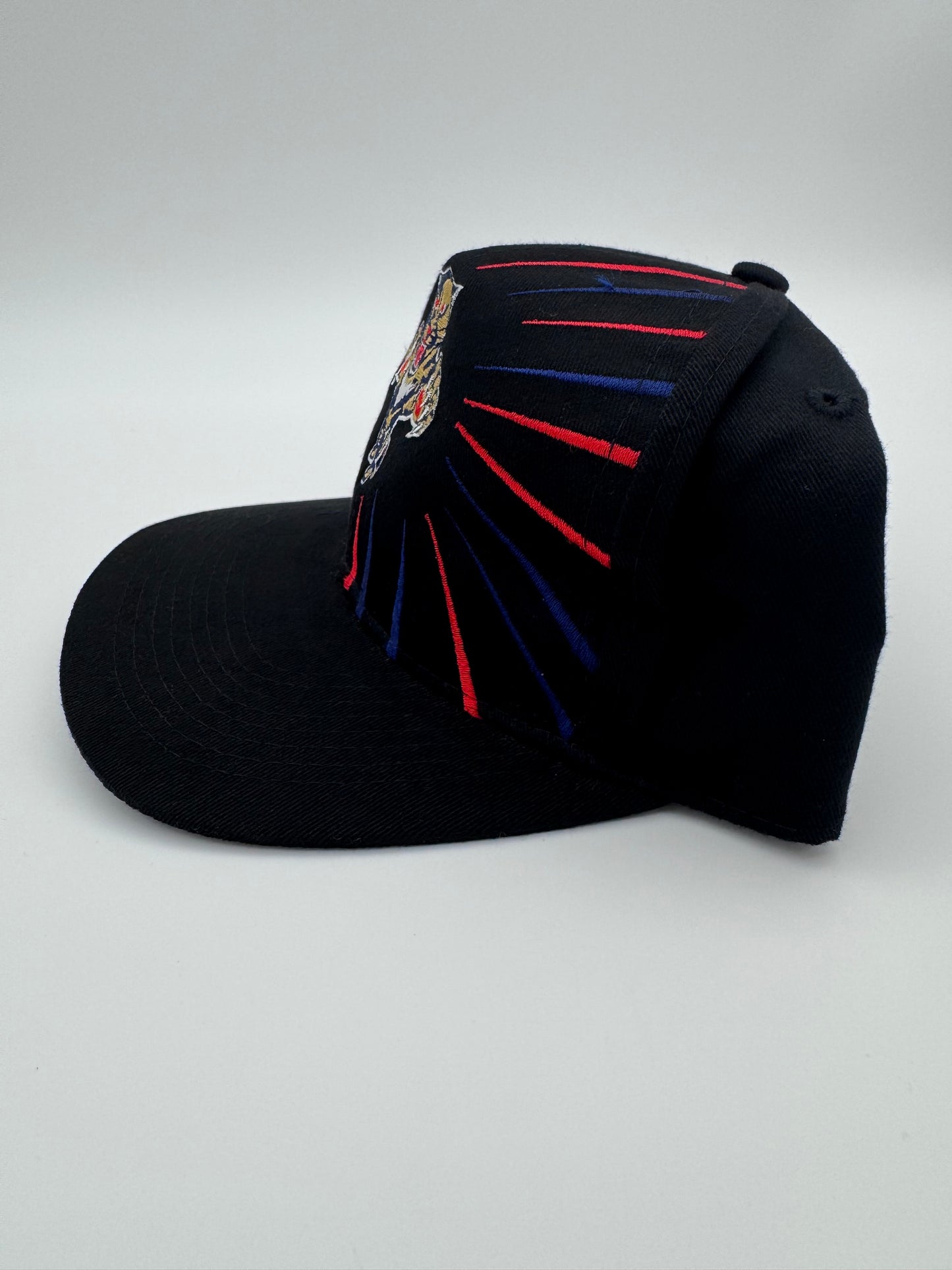 90S FLORIDA PANTHERS BLACK WITH RED/BLUE LINES NHL WALMART SNAPBACK HAT - NWT