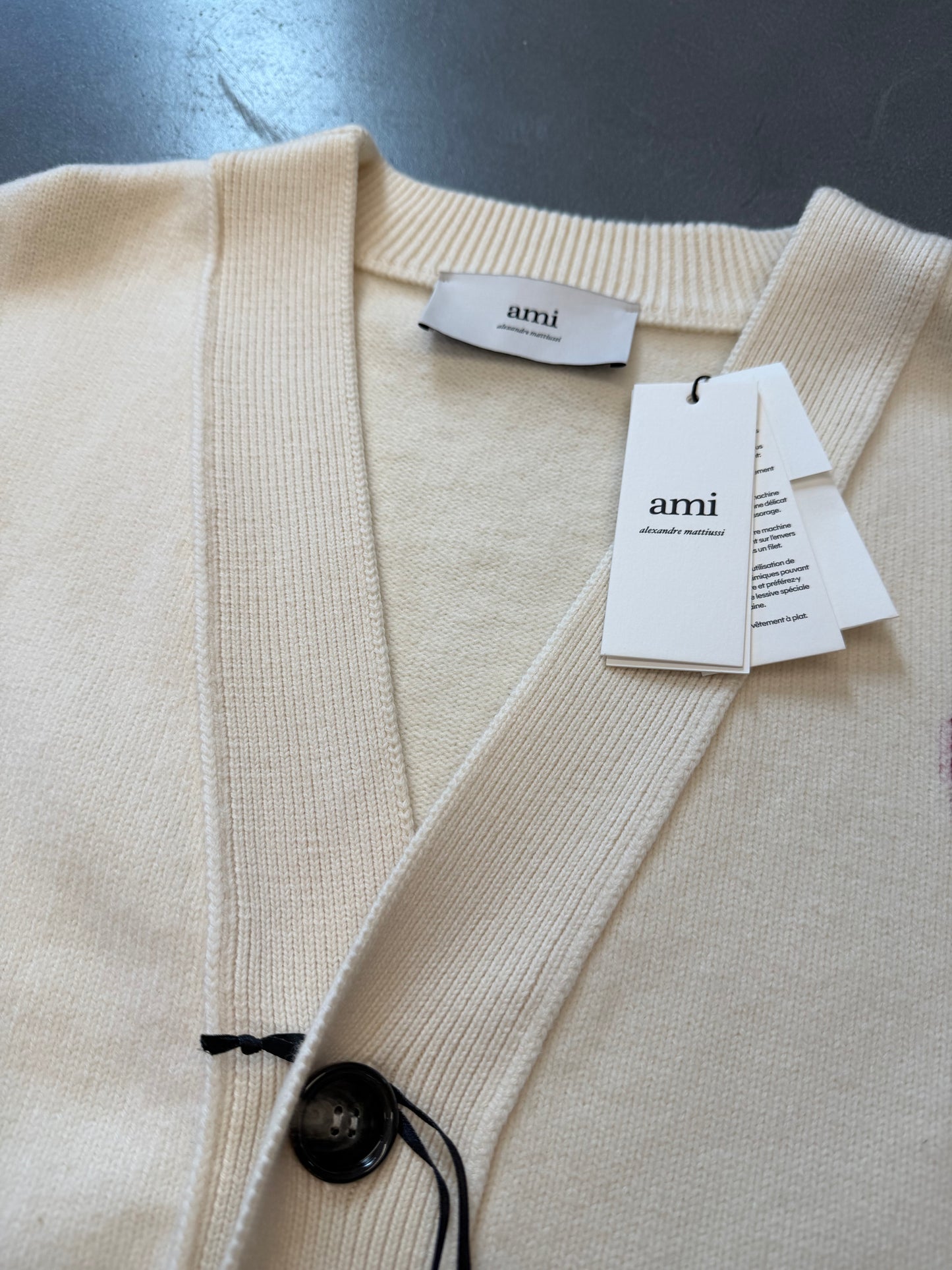 AMI PARIS MONOGRAM WOOL CARDIGAN - WHITE (M) (NWT)