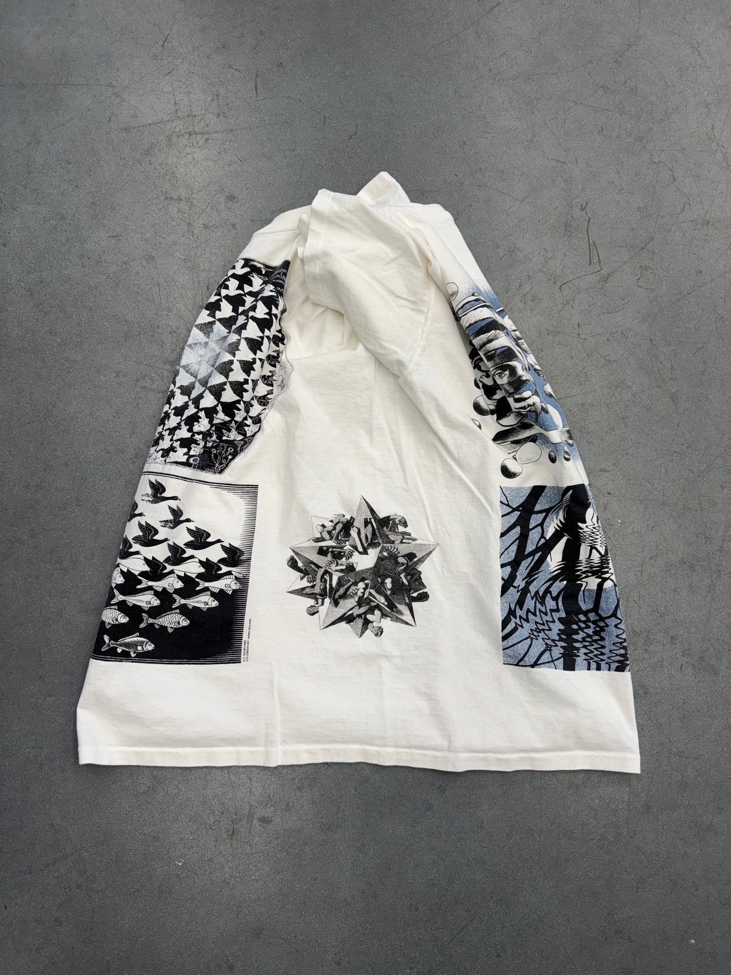 90S M.C. ESCHER MULTI-PRINT WRAP AROUND ART TEE (ANDAZIA TAG)