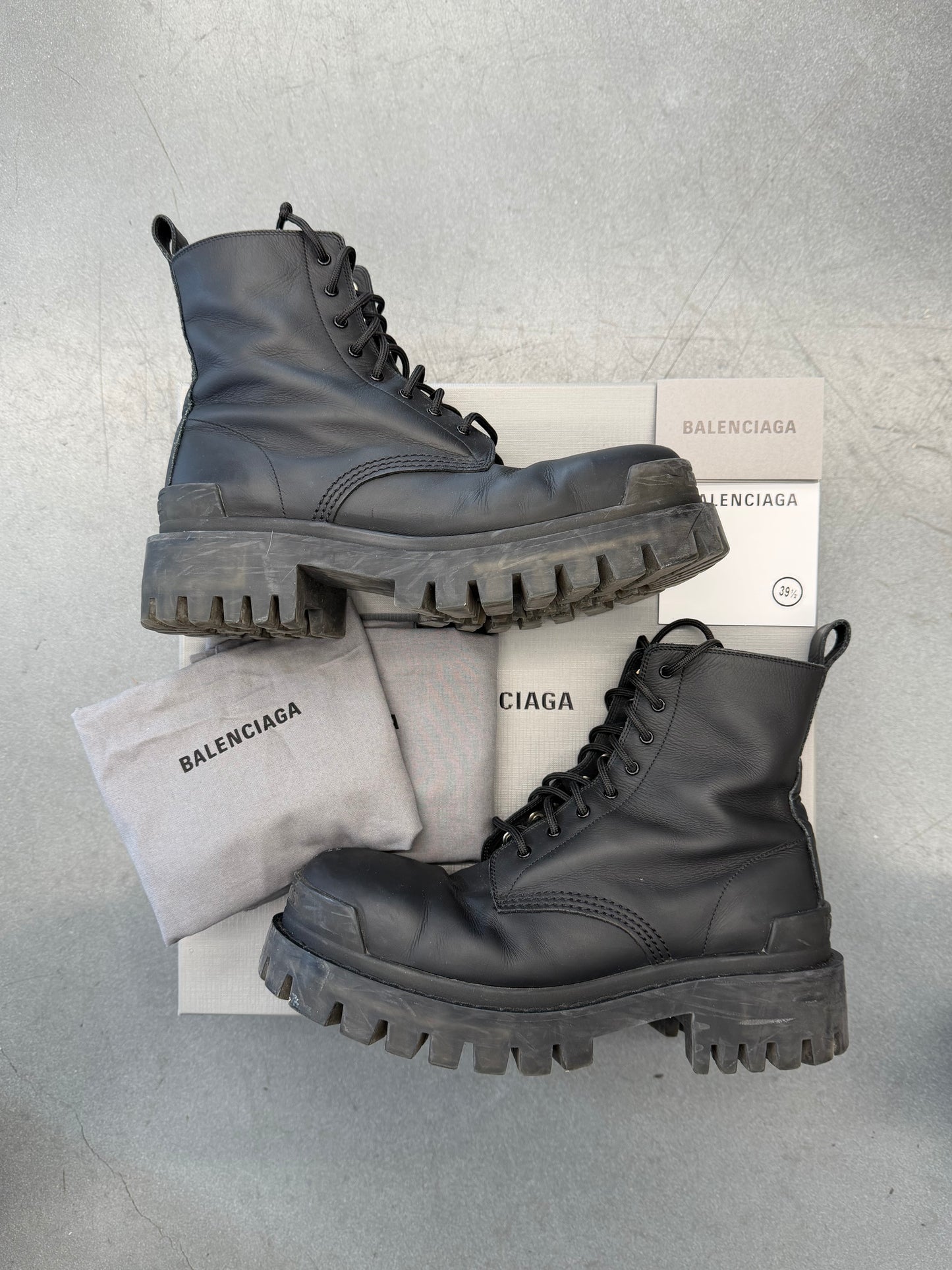 SIZE 39.5 BALENCIAGA RUBBER EFFECT LEATHER STRIKE BOOT (WITH BOX)