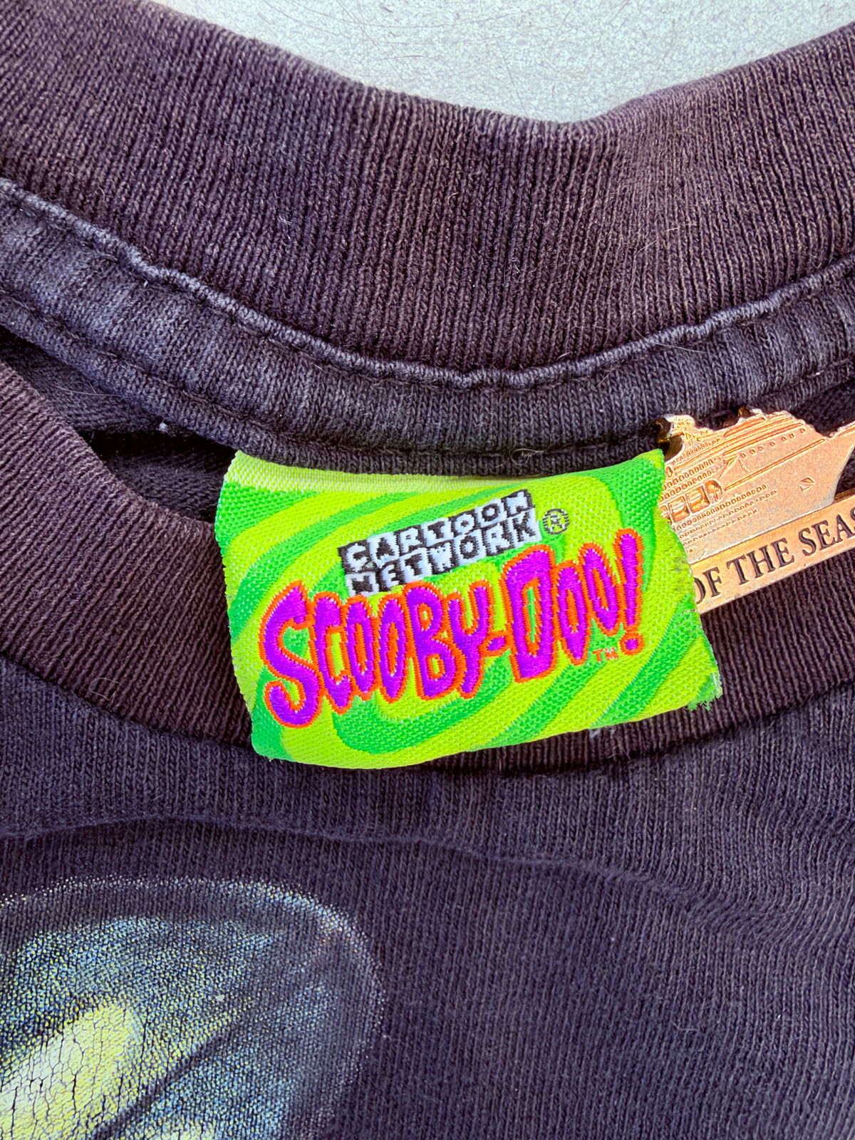 1997 SCOOBY DOO UFO TEE (CARTOON NETWORK TAG)