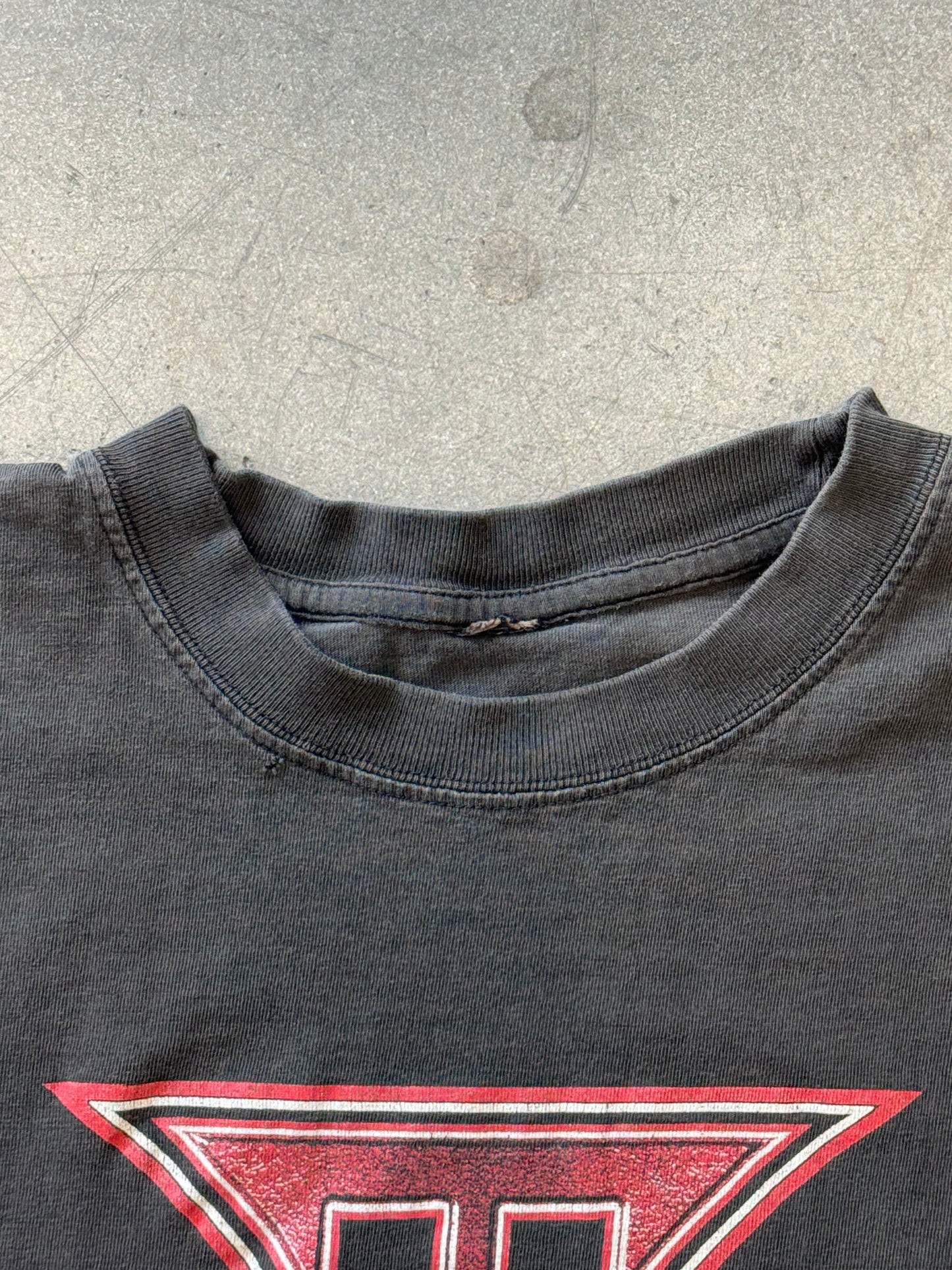 2002 TRIPLE H SCREW THE RULES CUTOFF TEE (CUT TAG)