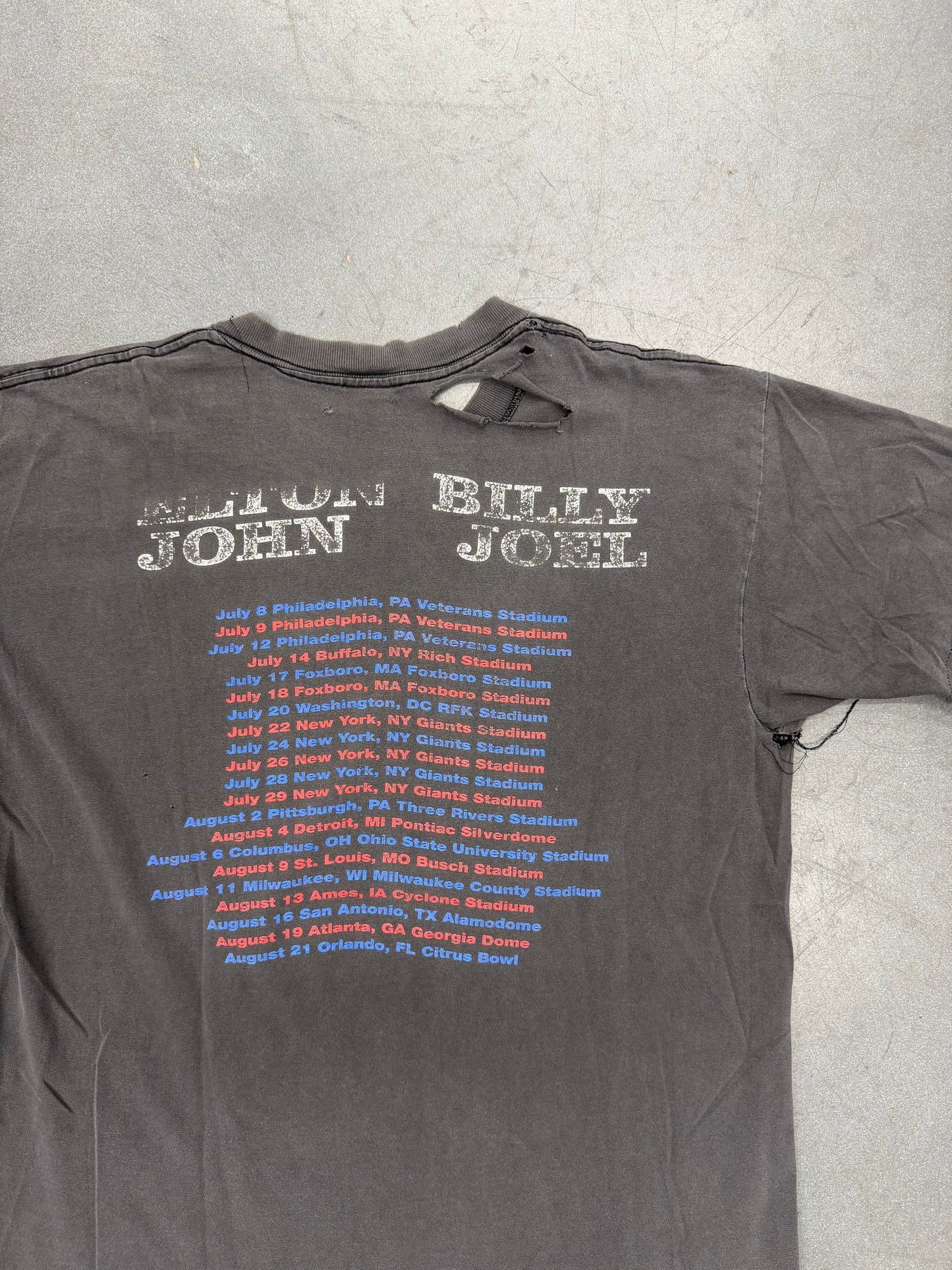 1994 ELTON JOHN AND BILLY JOEL FACE TO FACE DISTRESSED AND FADED TOUR TEE (MURINA TAG)