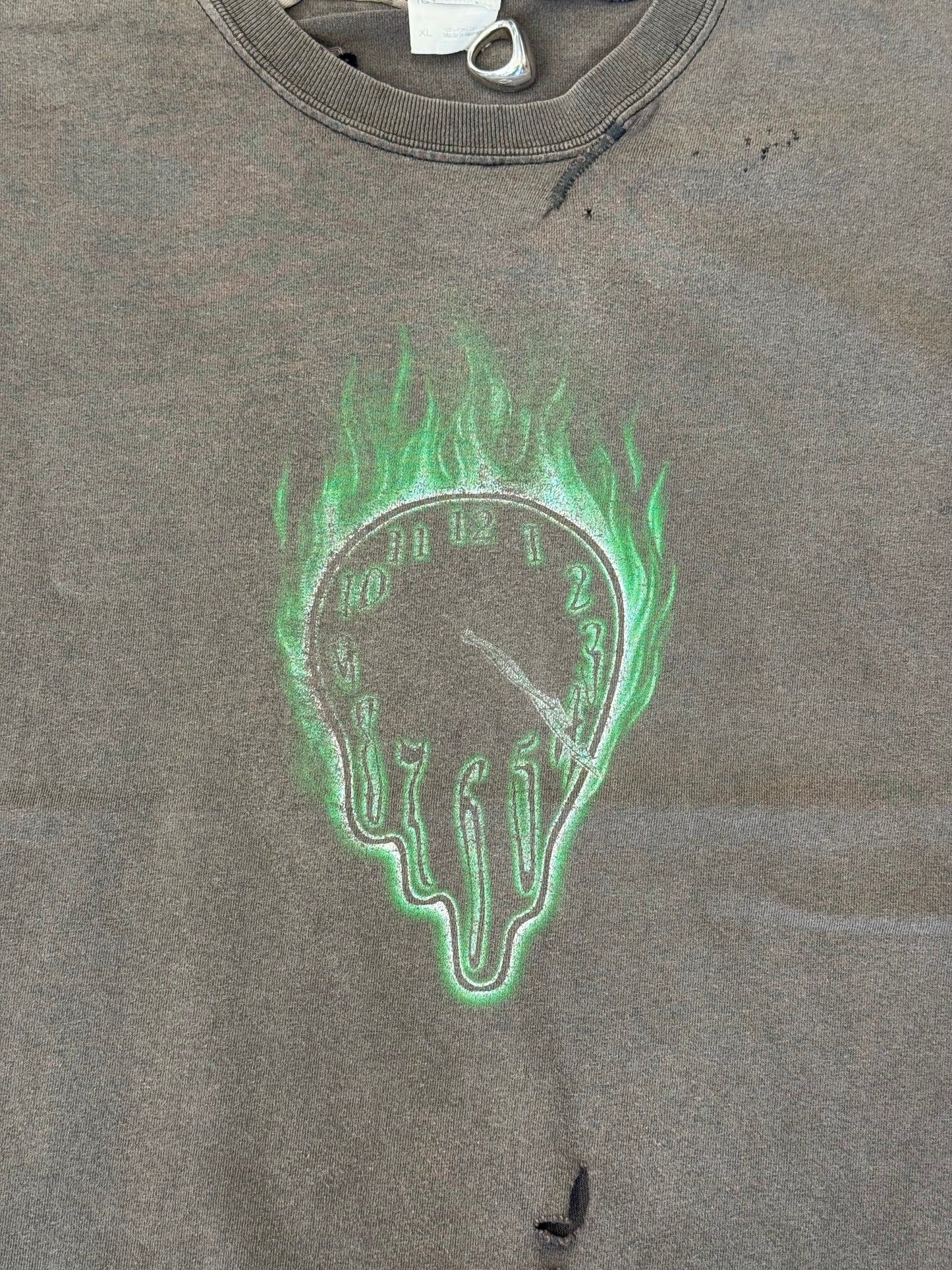 VINTAGE 420 MELTING CLOCK FADED TEE (GILDAN TAG)