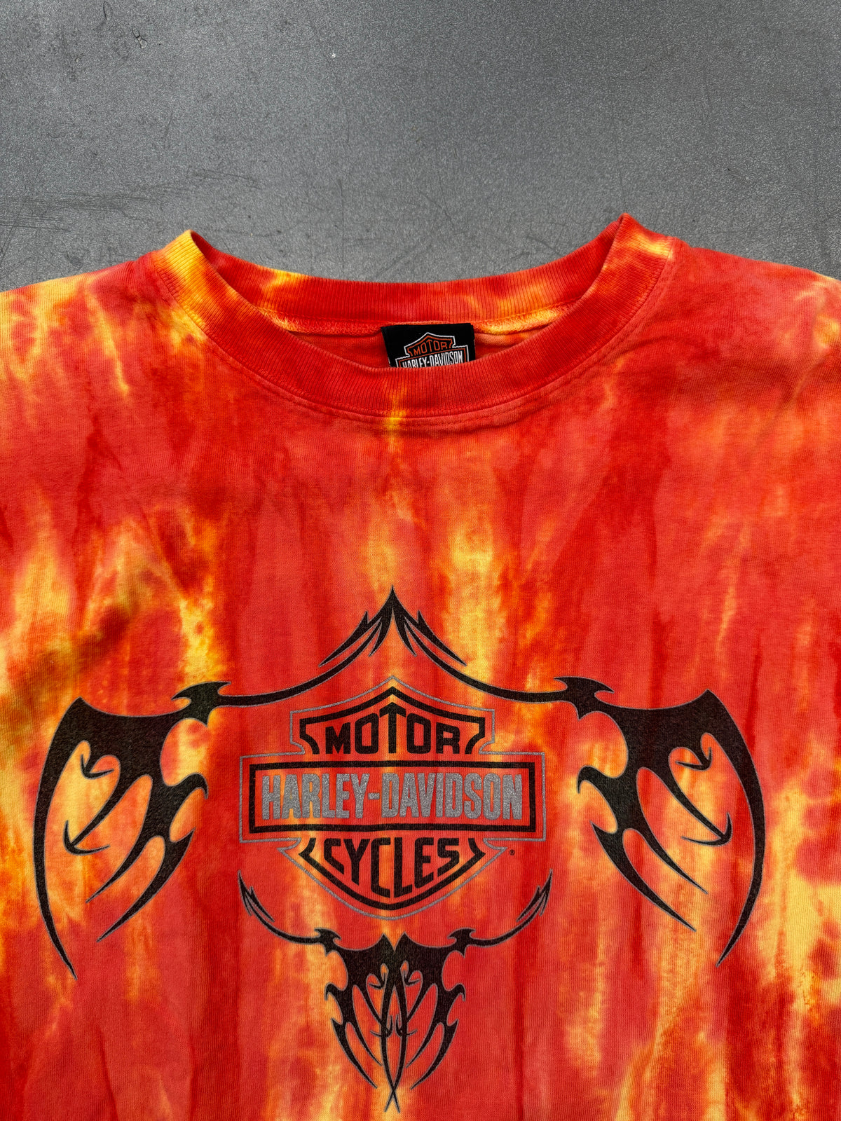00'S HARLEY-DAVIDSON TRIBAL LONG SLEEVE TIE-DYE TEE (HARLEY-DAVIDSON TAG)