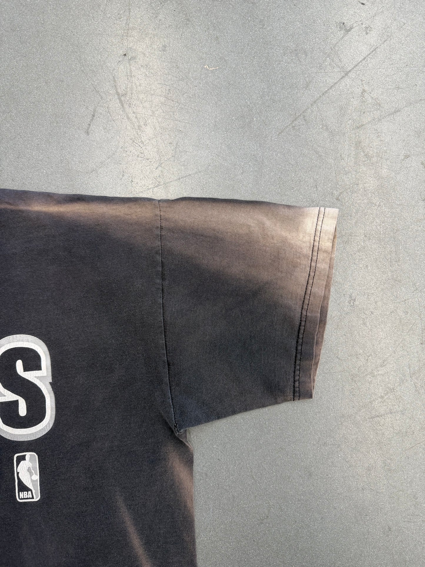 90S SAN ANTONIO SPURS BASKETBALL PLAYERS LIST TEE (TND TAG)