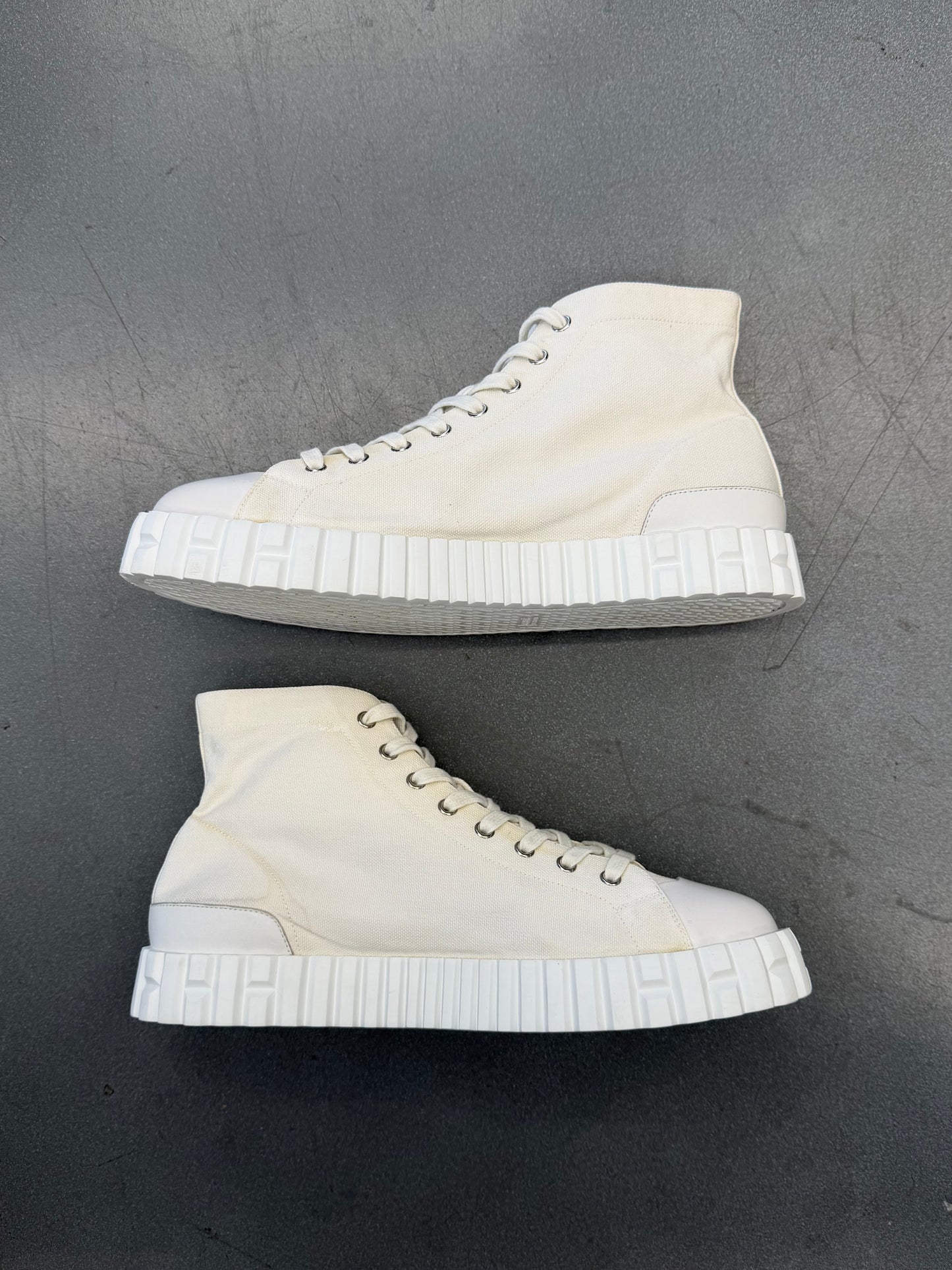 SIZE 43 HERMES CLIMB HIGH-TOP SNEAKERS - WHITE (NO BOX)