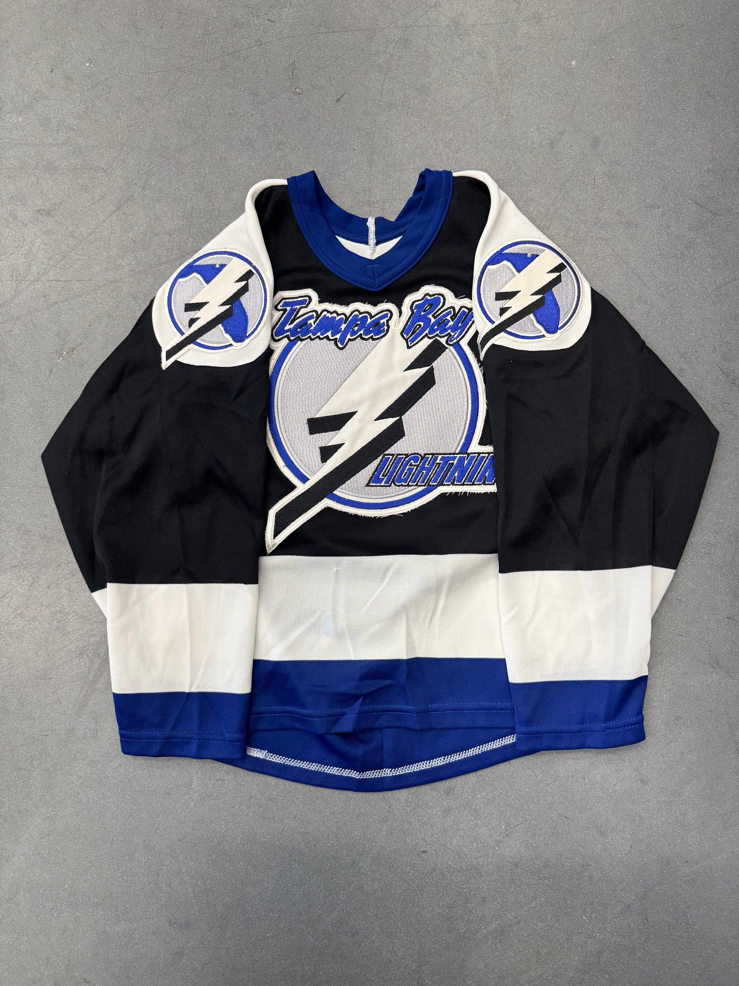 90'S TAMPA BAY LIGHTNING CCM YOUTH HOCKEY JERSEY (CUT TAG)