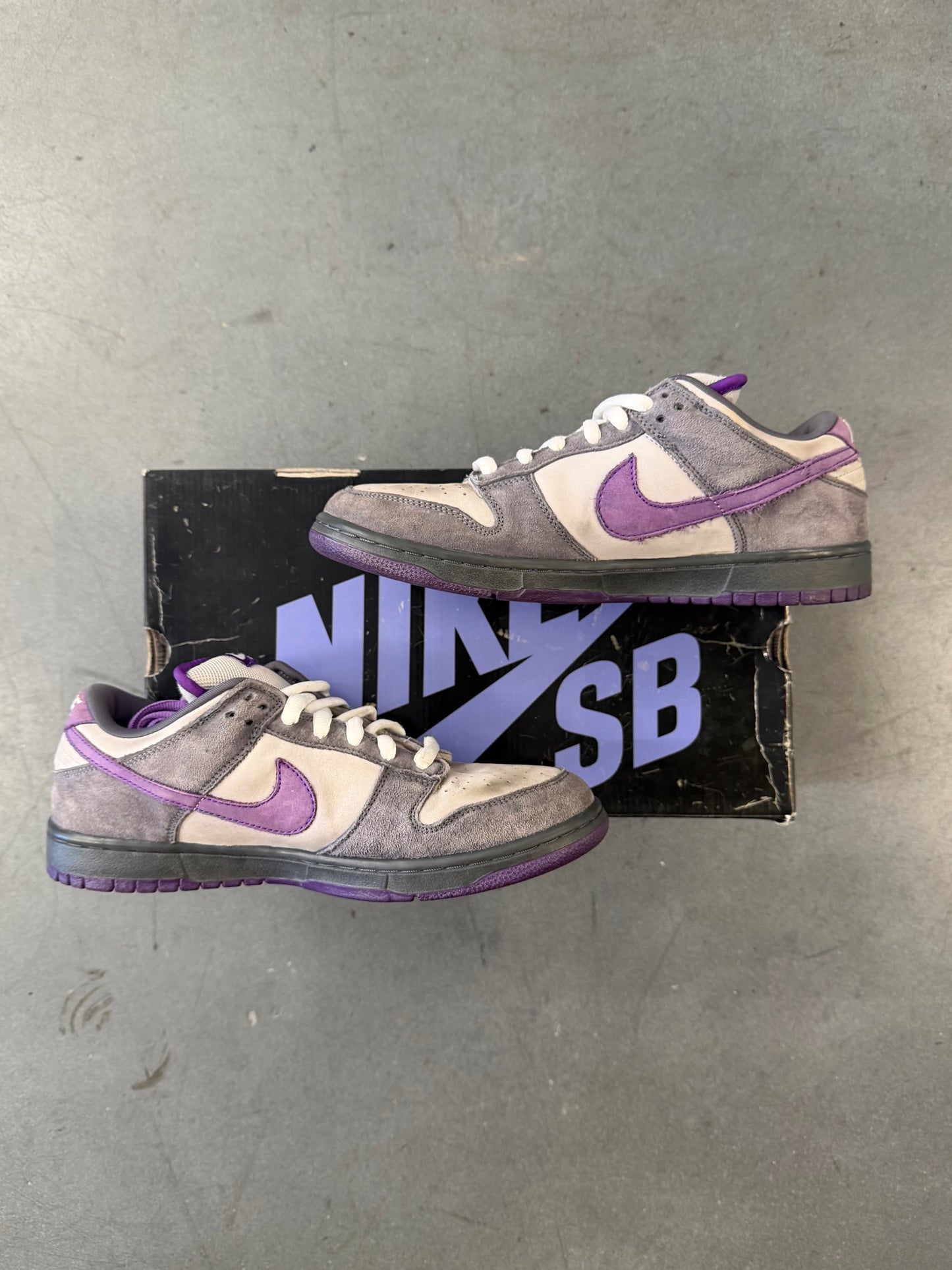 2006 NIKE DUNK LOW PRO SB - PURPLE PIGEON (W/BOX)
