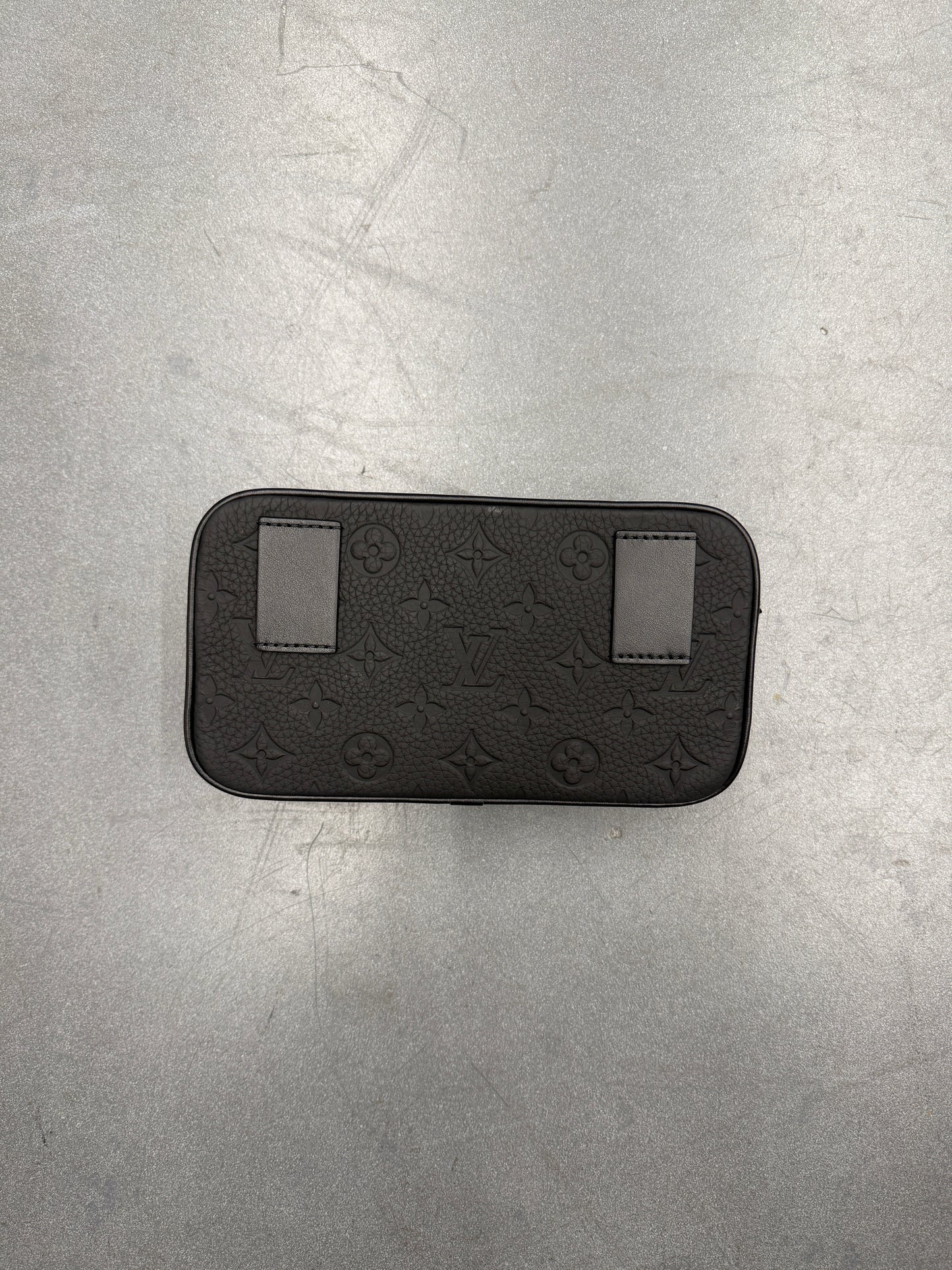 2019 LOUIS VUITTON POCHETTE VOLGA WAIST BAG BLACK MONOGRAM TAURILLON LEATHER - (NEW WITH STRAP & DUSTBAG)