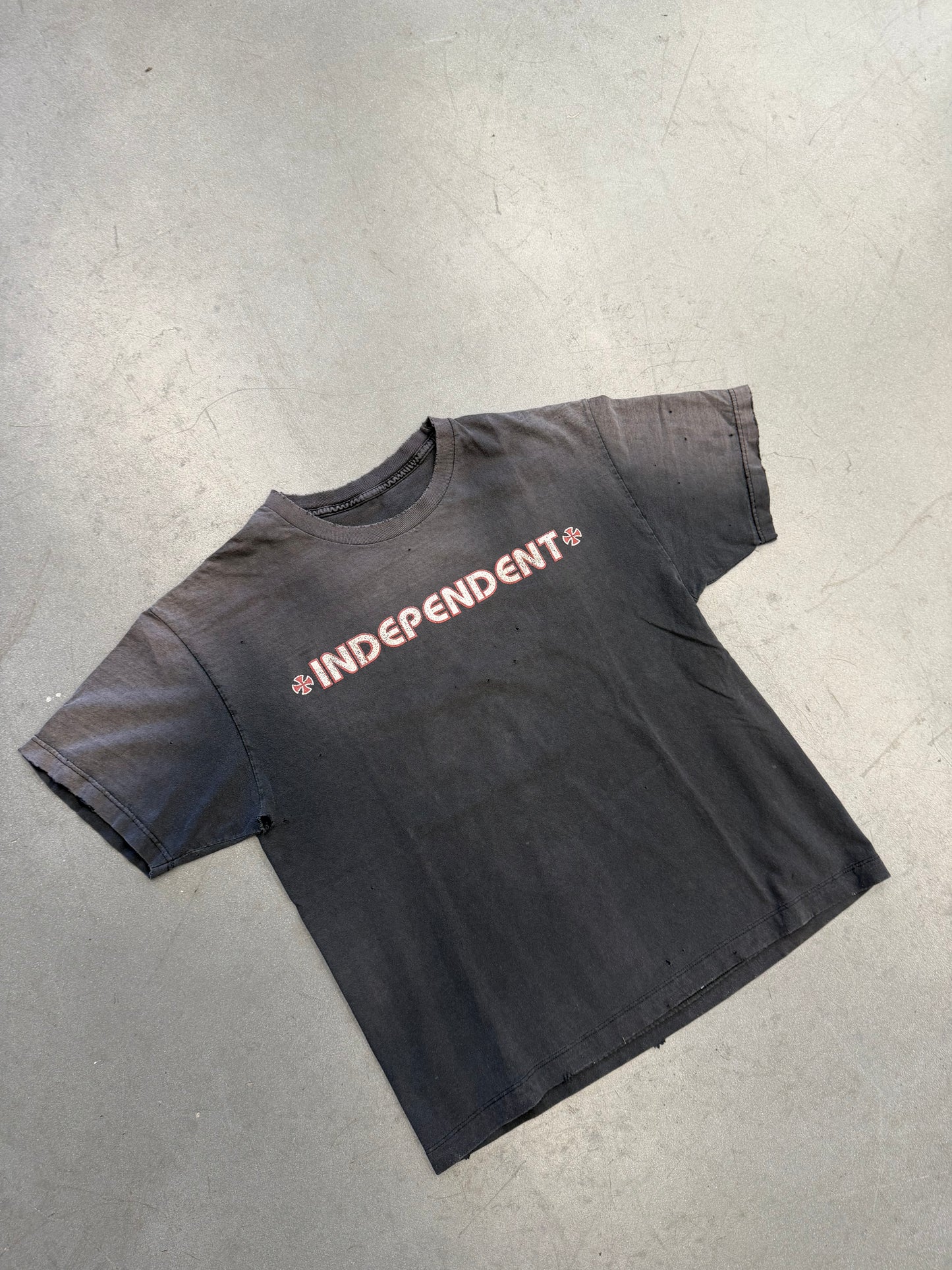 Y2K INDEPENDENT TRUCKS FADED TEE (PULLED TAG)