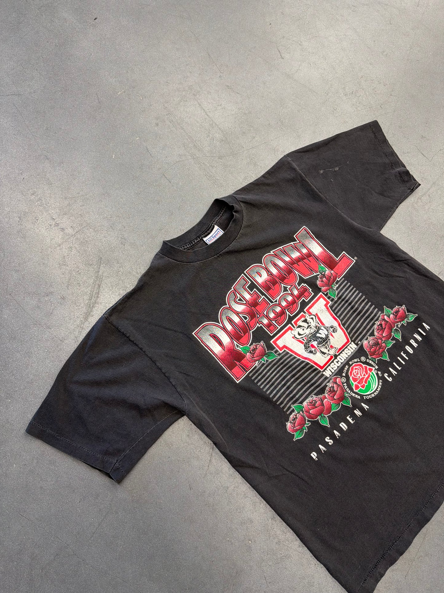 1994 WISCONSIN ROSE BOWL PASADENA CALIFORNIA TEE (ALL SPORT TAG)