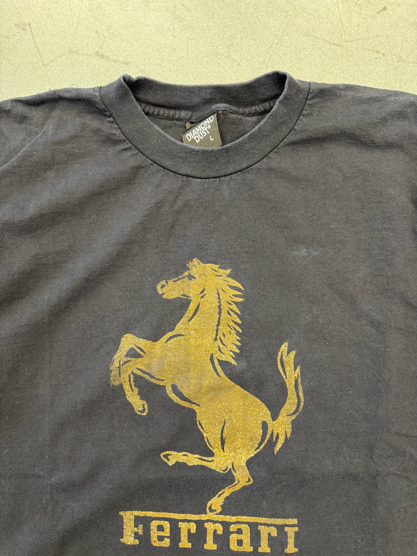 90S FERRARI GLITTER TEE (DIAMOND DUST TAG)
