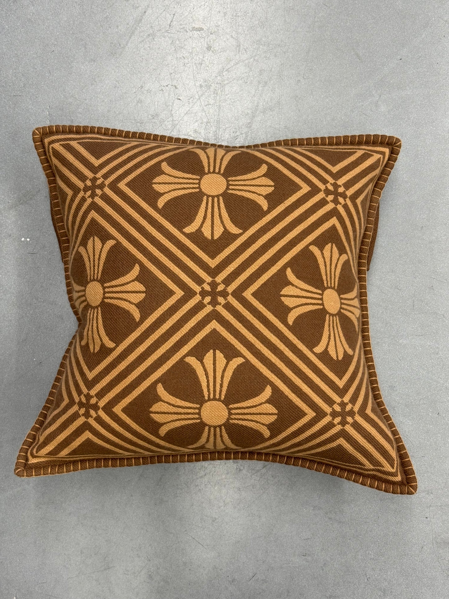 CHROME HEARTS PLUS CASHMERE LARGE PILLOW