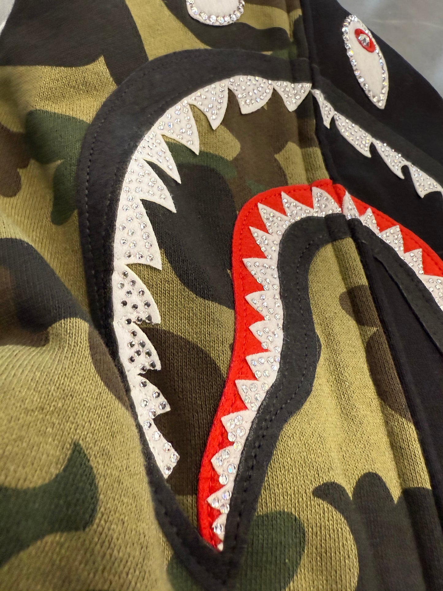 FW18 A BATHING APE BAPE SWAROVSKI SHARK FULL ZIP HOODIE (NEW)