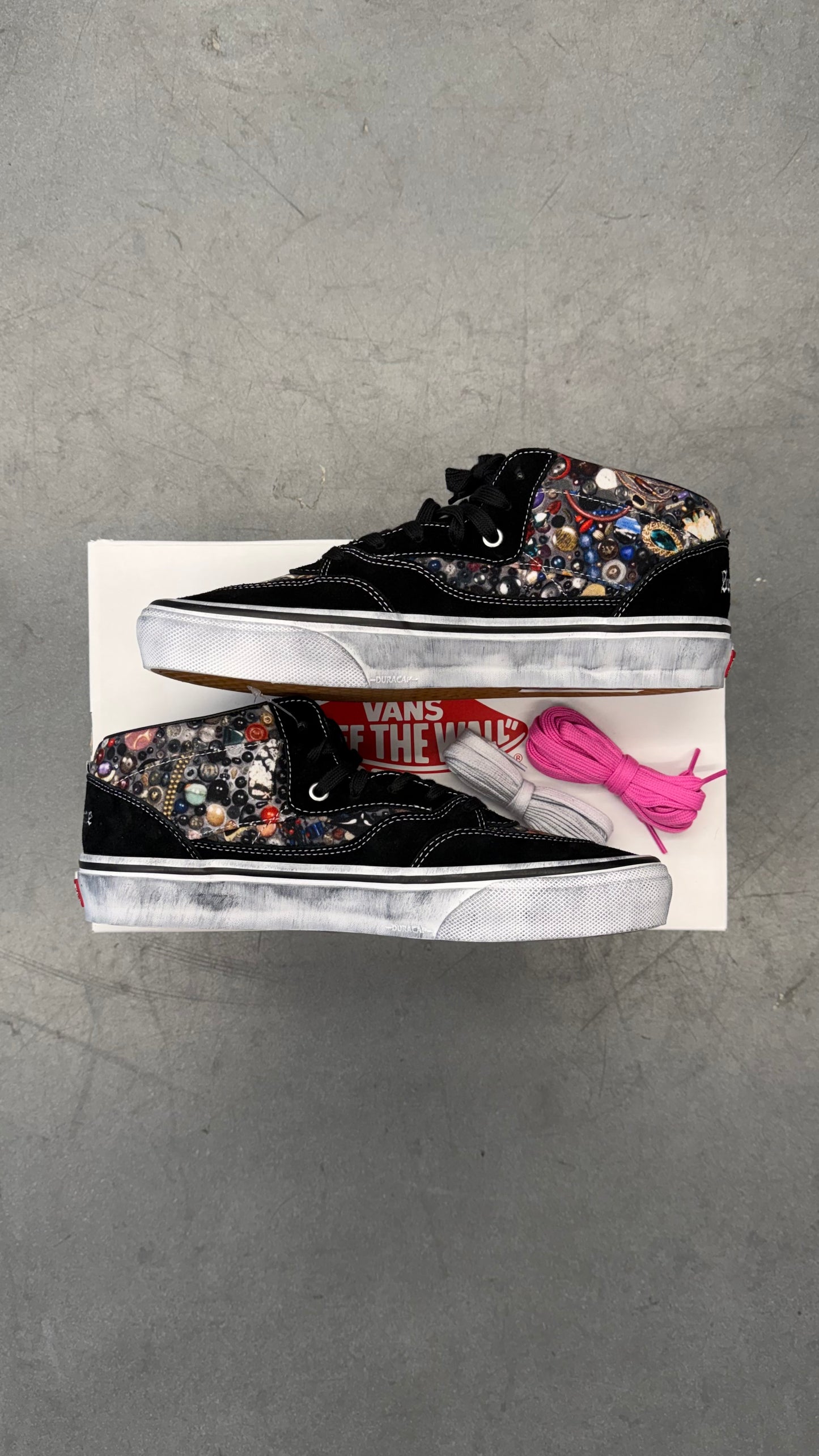 2026 VANS HALF CAB SUPREME X MIKE KELLEY - BLACK