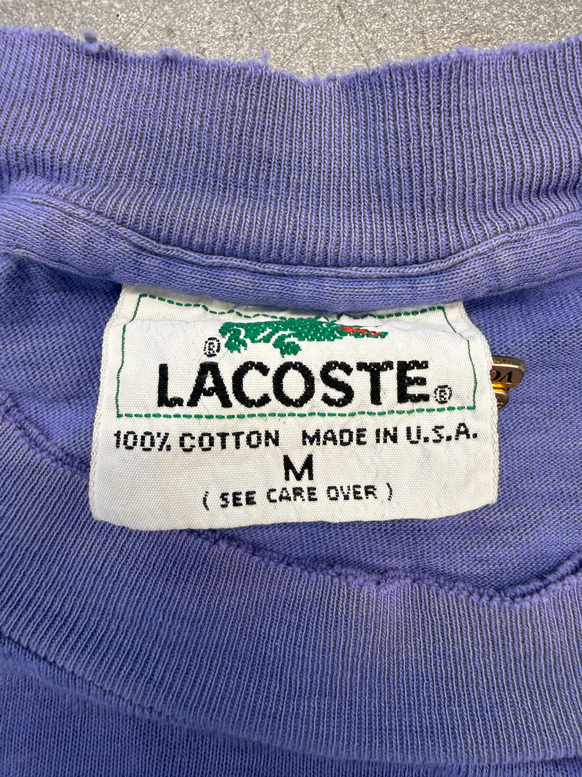 90'S LACOSTE WRAP-AROUND ALLIGATOR DISTRESSED TEE