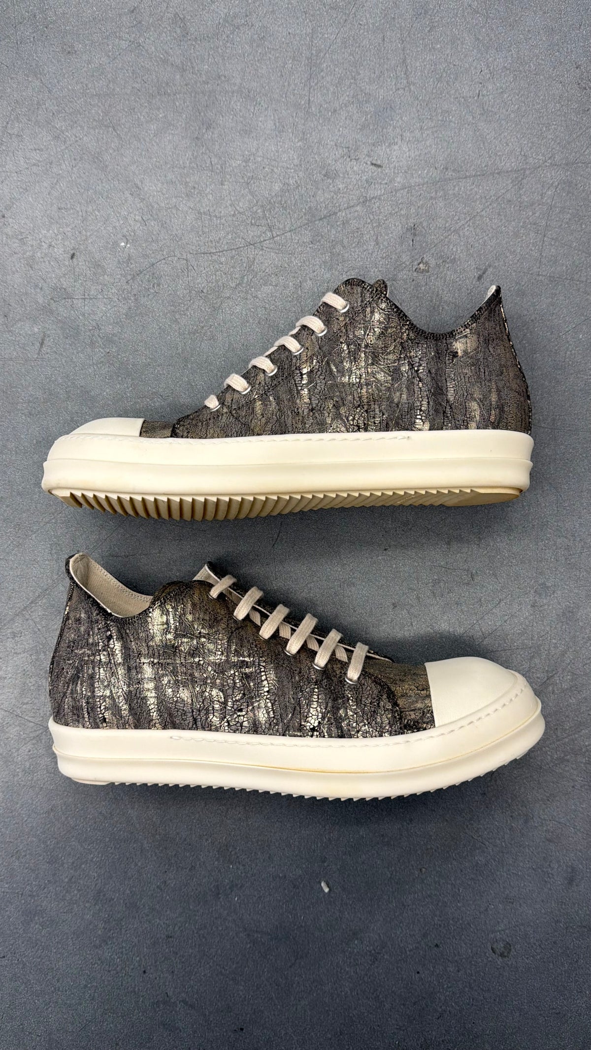 SS25 RICK OWENS DRKSHDW HOLLYWOOD LOW-TOP SNEAKERS MEGACRUST