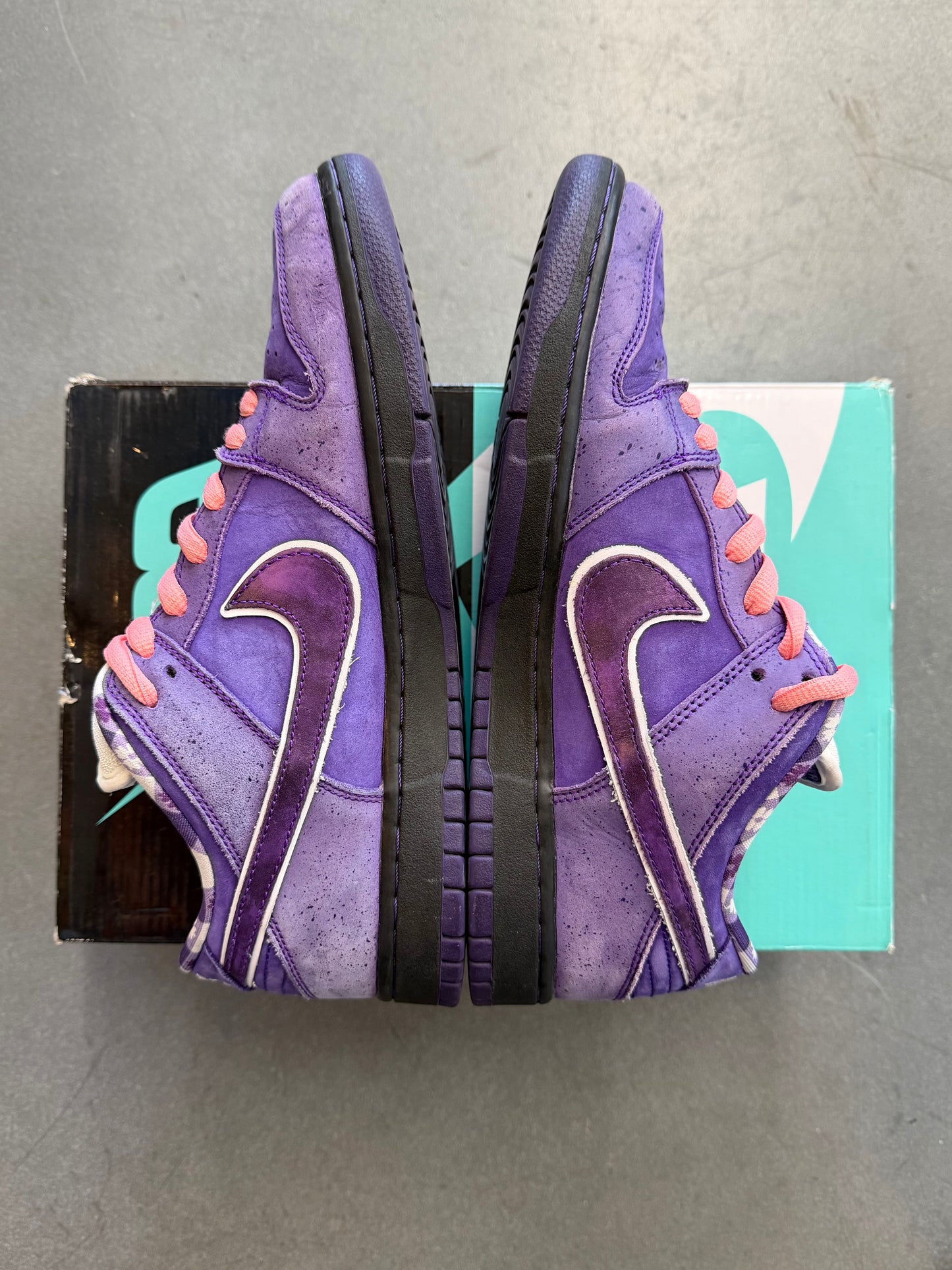 2018 SIZE 10 NIKE DUNK PURPLE LOBSTER (PRE-OWNED WITH BOX)