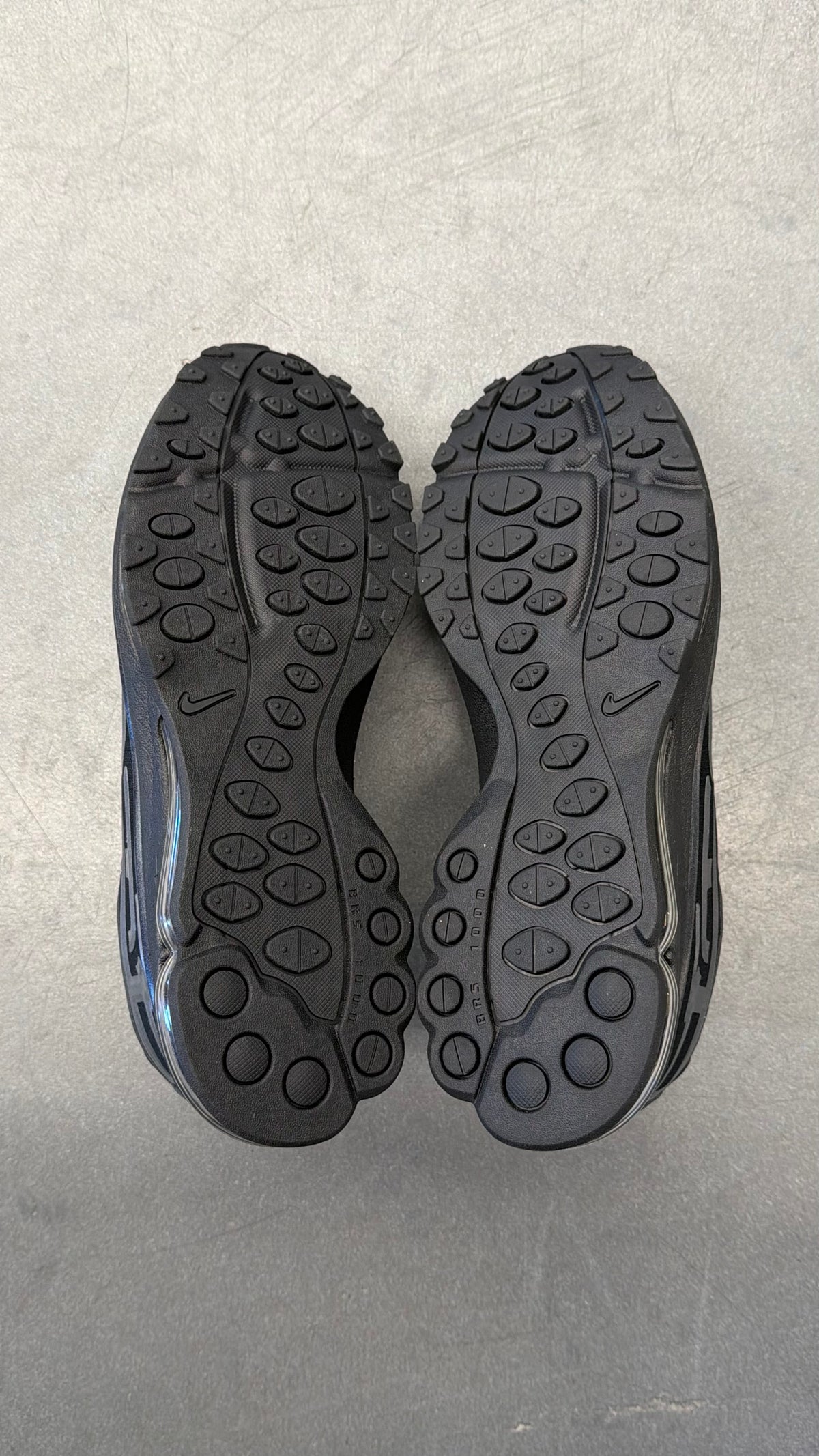 FW26 SUPREME NIKE AIR MAX 2001 ECSTASY PLUS SP - BLACK