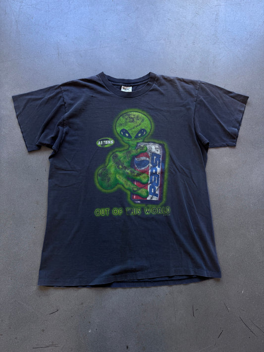1996 PEPSI ALIENS OUT OF THIS WORLD FADED TEE (TENNESSEE RIVER TAG)