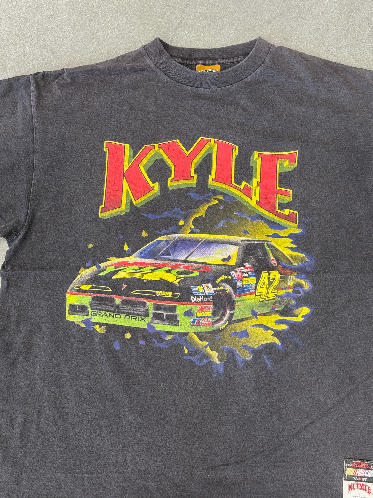 1993 NUTMEG NASCAR KYLE PETTY BREAKTHROUGH TEE (NUTMEG TAG)