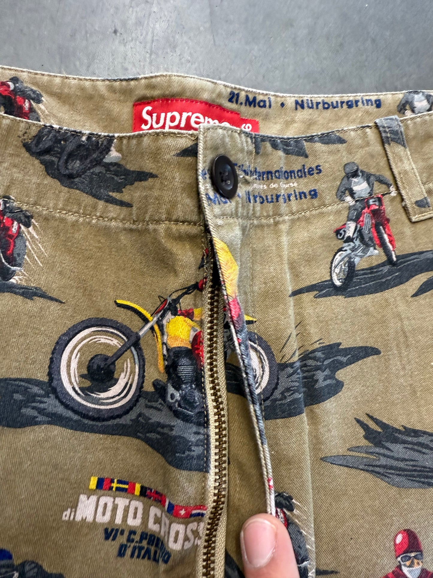 SS09 SUPREME MOTOCROSS SHORTS - ARMY GREEN (36)