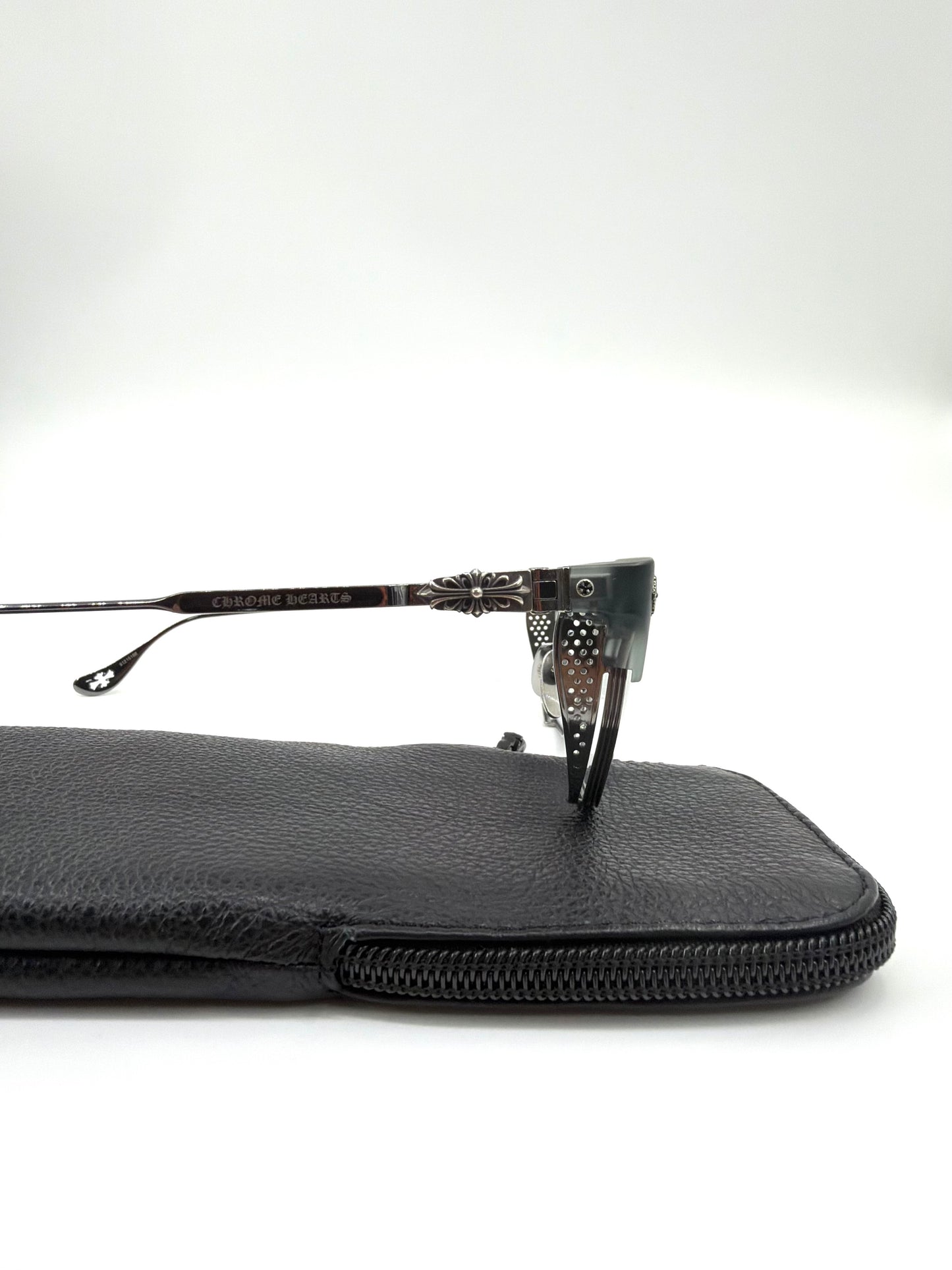 CHROME HEARTS LGMA MATTE GRAPHITE/GUNMETAL GLASSES