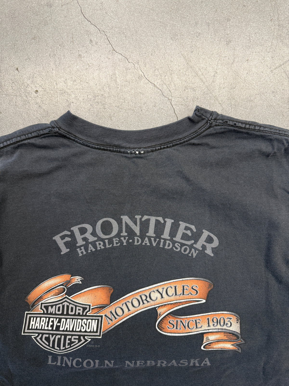 2004 HARLEY-DAVIDSON FRONTIER LINCOLN, NEBRASKA BARBED-WIRE & FLAME LONG SLEEVE TEE (PULLED TAG)