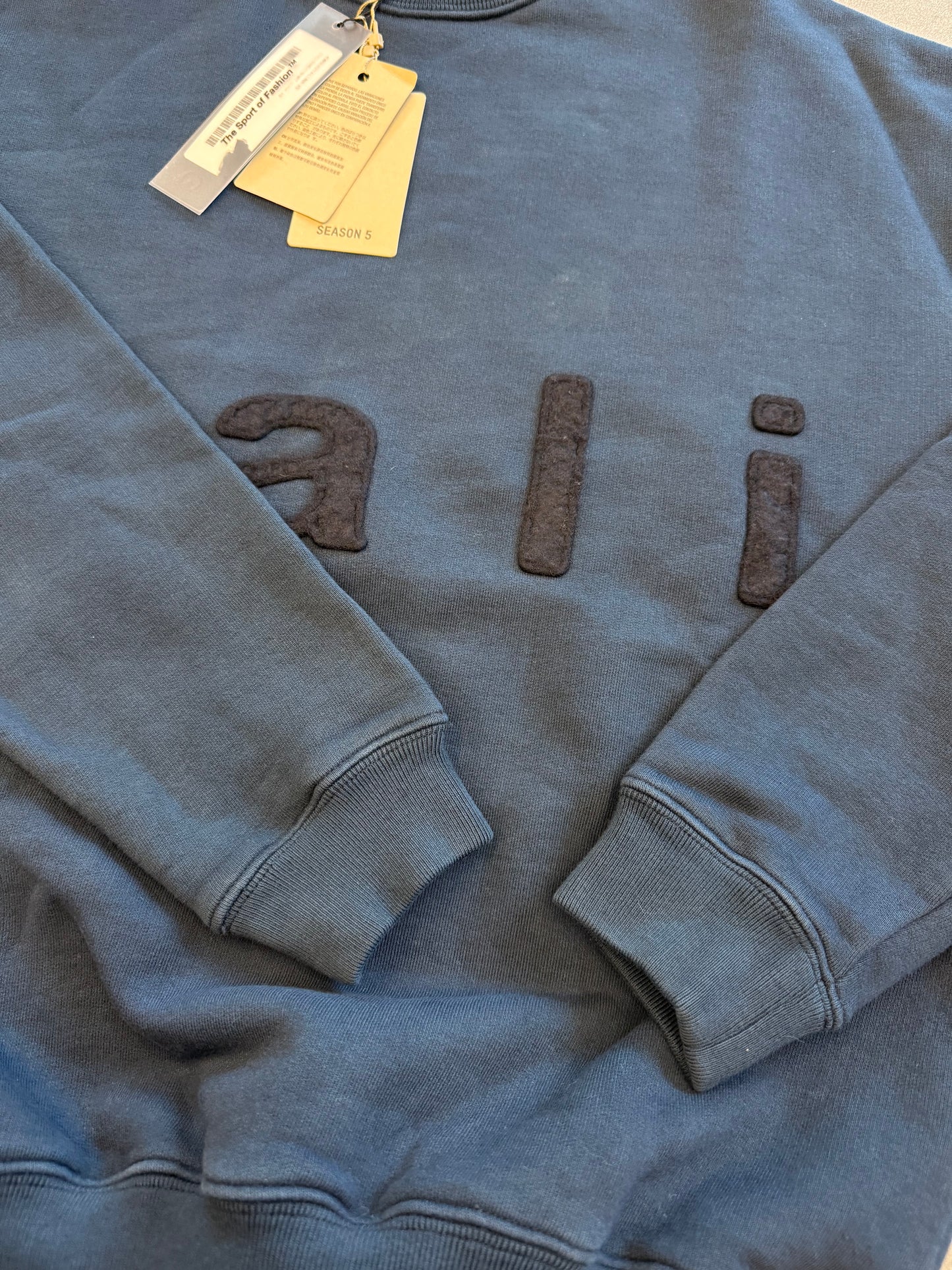 YEEZY SEASON 5 CALI CREWNECK - NAVY (XS) (NWT)