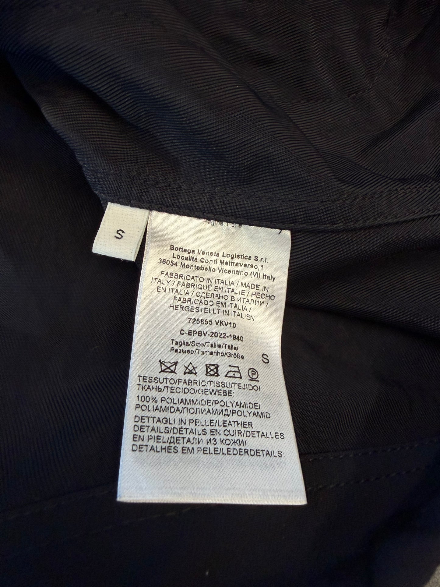 2022 BOTTEGA VENETA NYLON/LEATHER PACKABLE JACKET