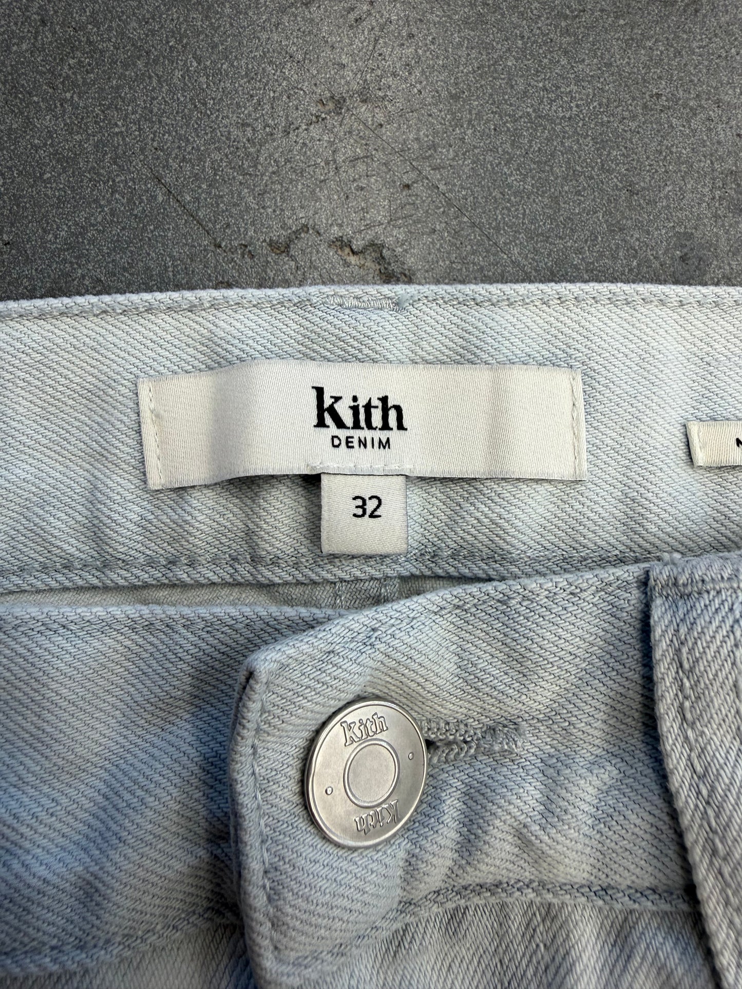 KITH SUMMER CLASSICS LIGHT WASH JEANS