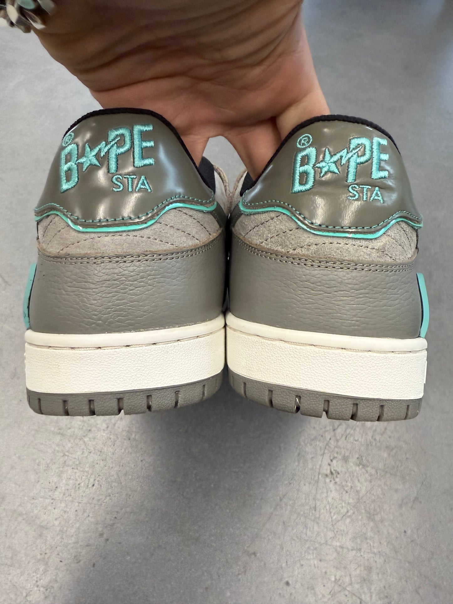 2022 SIZE 11 A BATHING APE BAPE SK8 STA - GREY TURQUOISE (PRE-OWNED NO BOX)