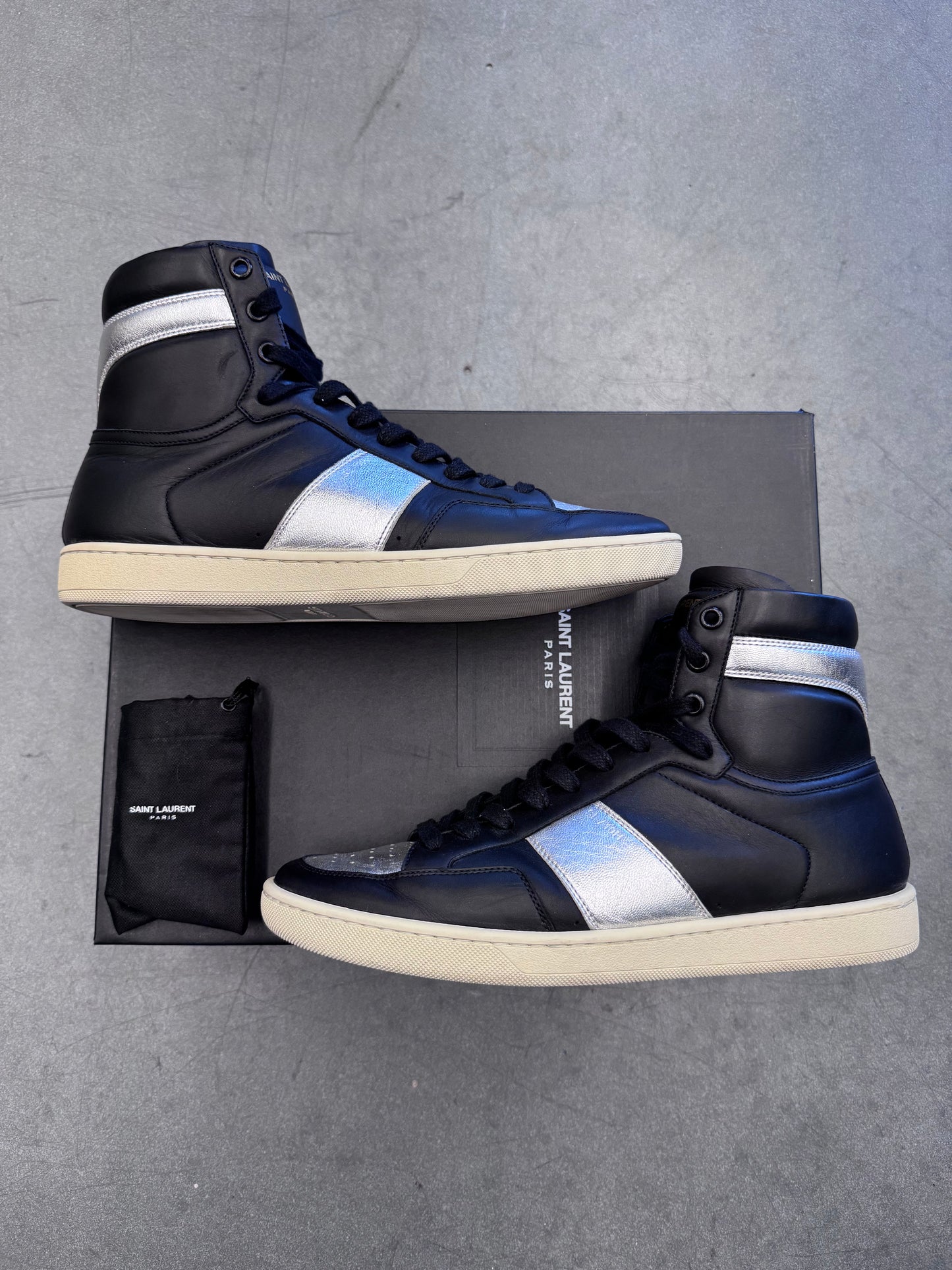 SIZE 40.5 YSL SAINT LAURENT PARIS HI TOP LEATHER SNEAKERS BLACK/SILVER (PRE-OWNED WITH BOX)