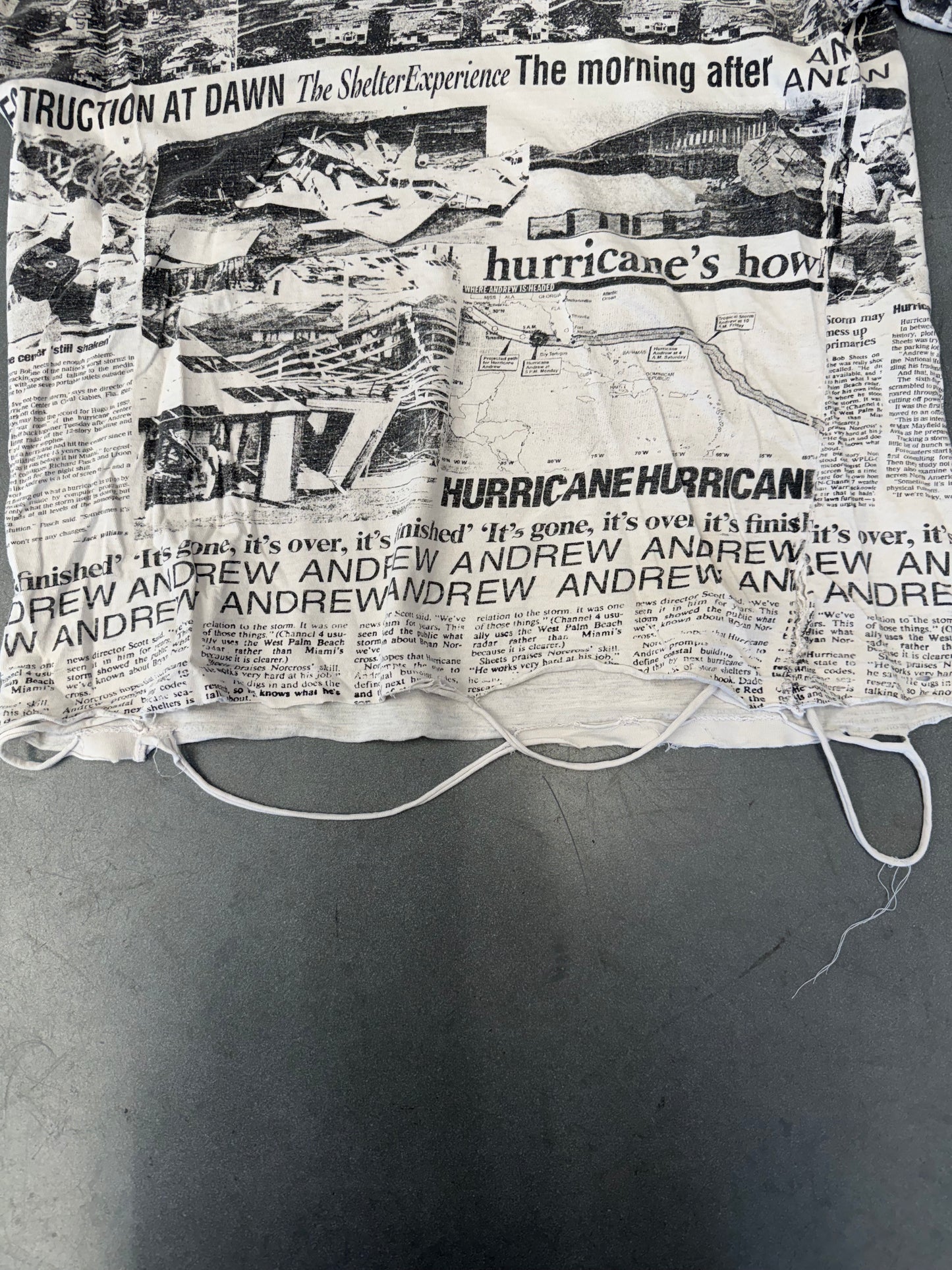 90S HURRICANE ANDREW SHREDDED NEWSPAPER TEE (FADED TAG)