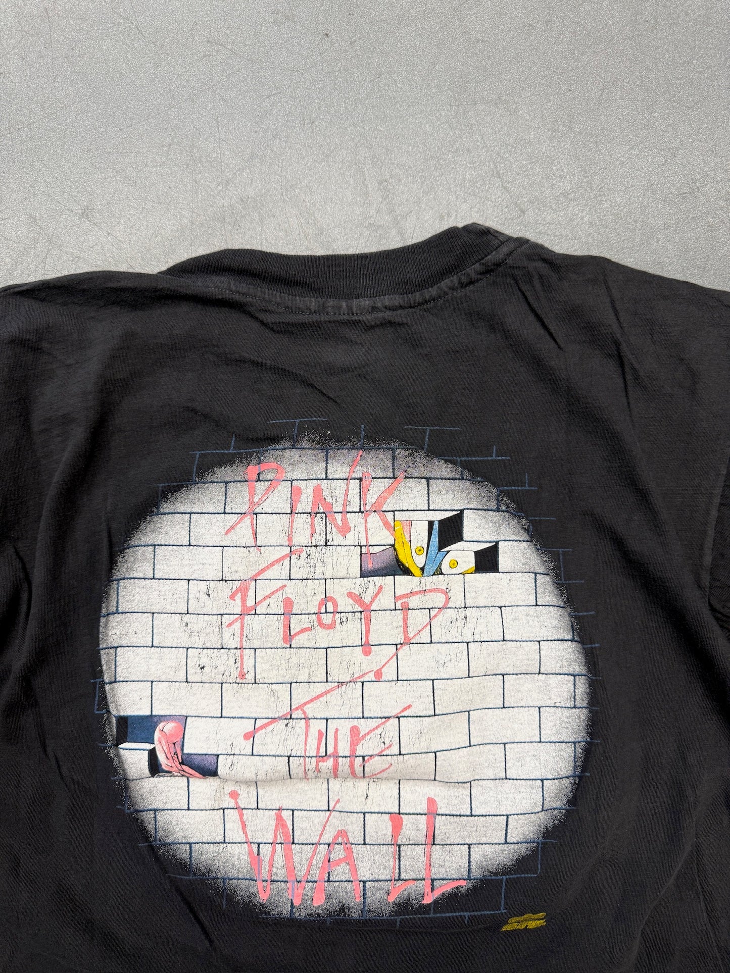 1982 PINK FLOYD THE WALL WINTERLAND ROCK EXPRESS HAMMERS TEE (100% COTTON TAG)