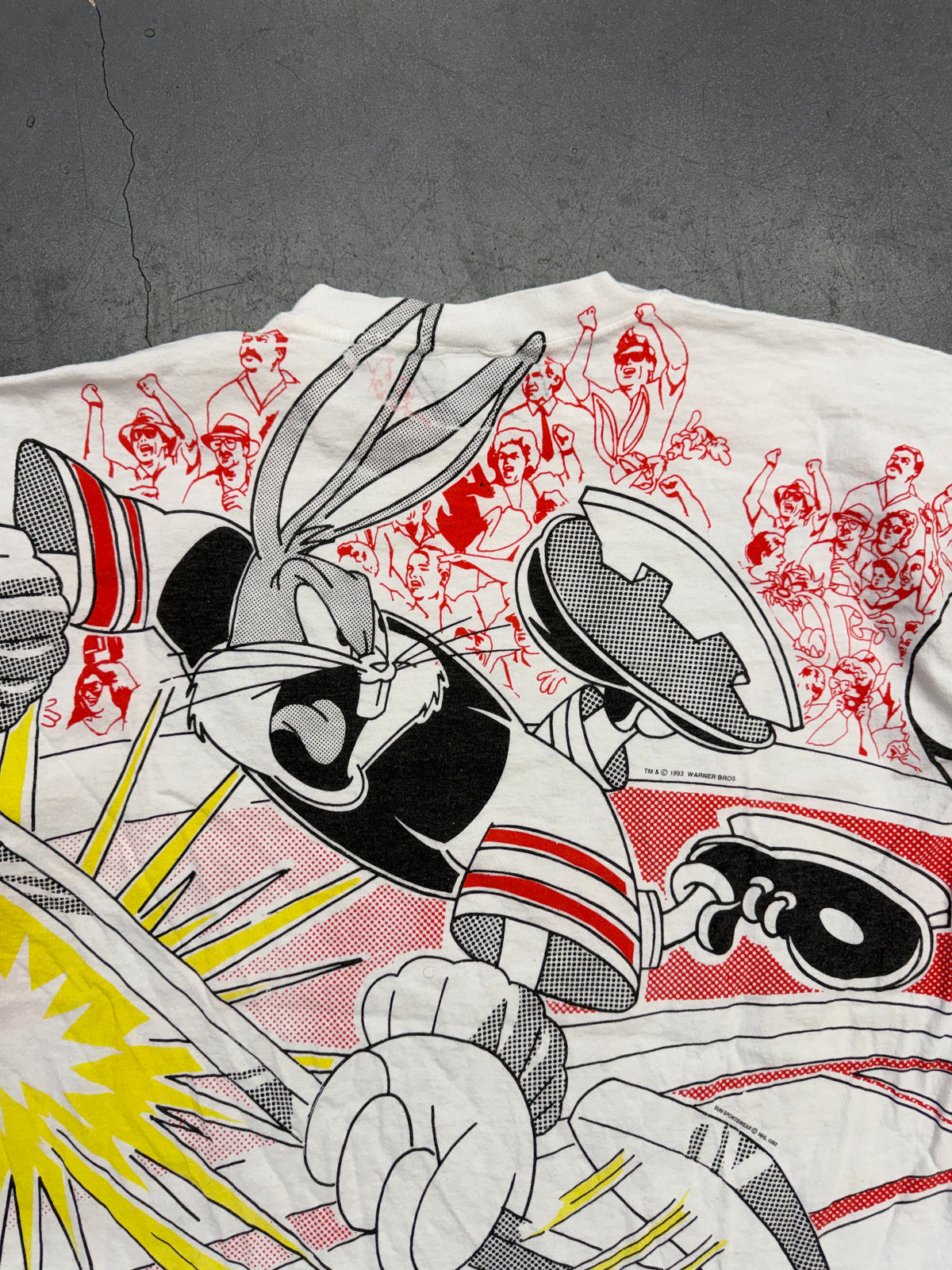 1993 FLORIDA PANTHERS LOONEY TUNES BUGS BUNNY ALL OVER PRINT TEE (FADED SUN TAG)