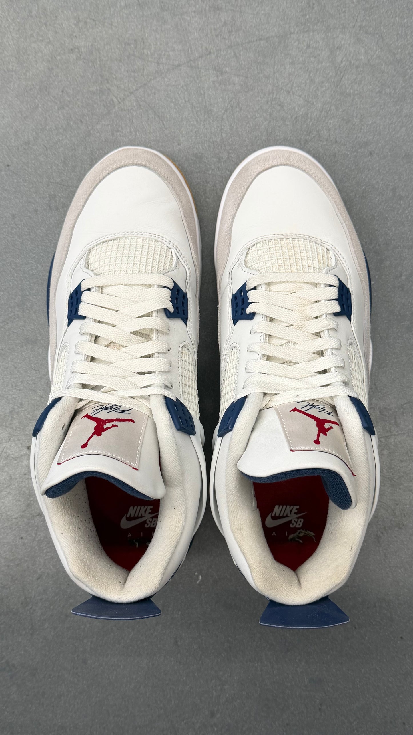 2025 JORDAN 4 RETRO SB - NAVY