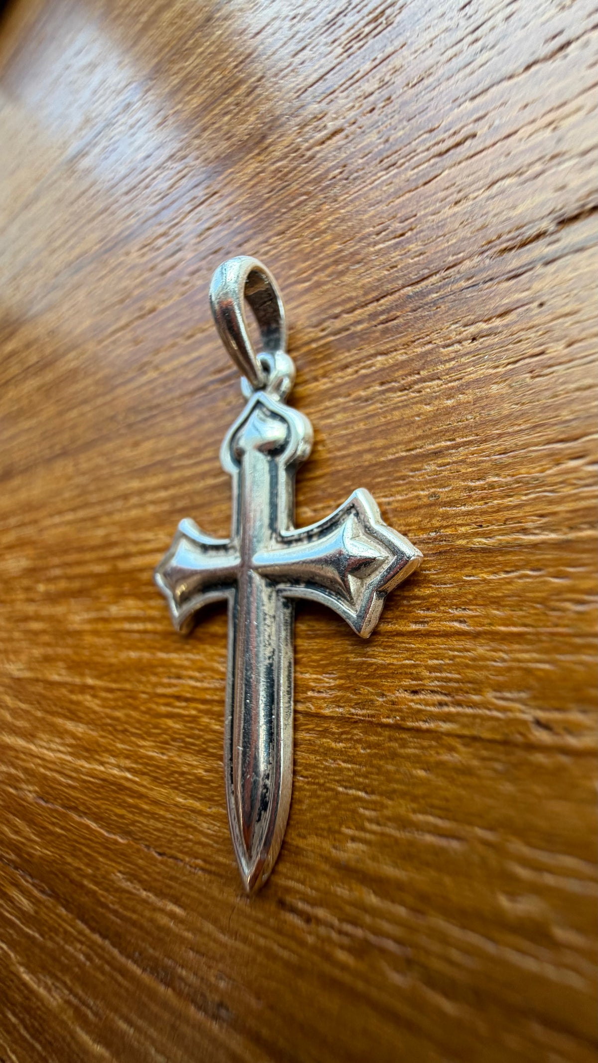 JAMES AVERY SILVER CROSS PENDANT