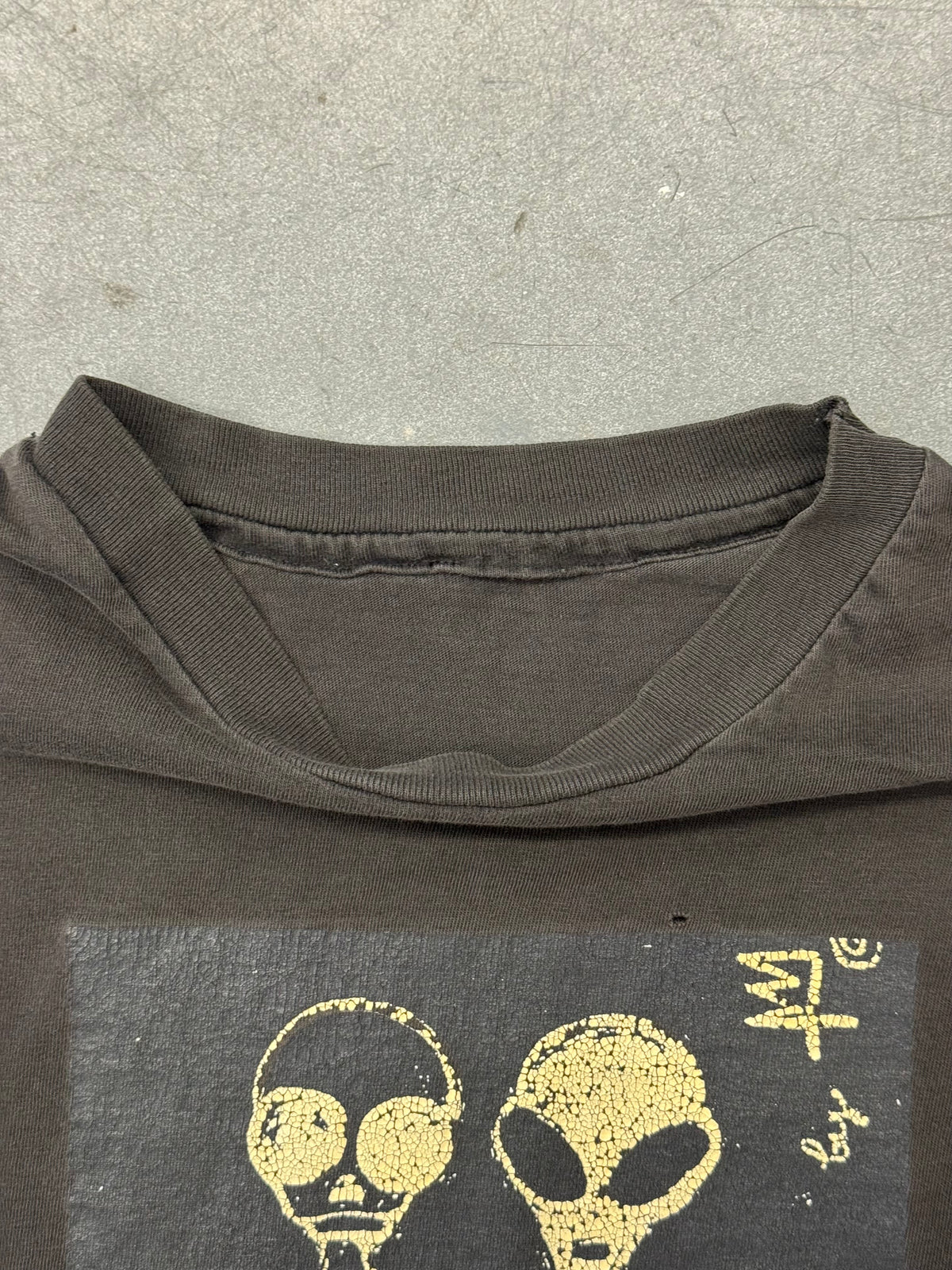 90S LIQUID SKY NYC X JEAN-MICHEL BASQUIAT PEACE & LOVE ALIEN GLOW IN THE DARK LONG-SLEEVE T-SHIRT