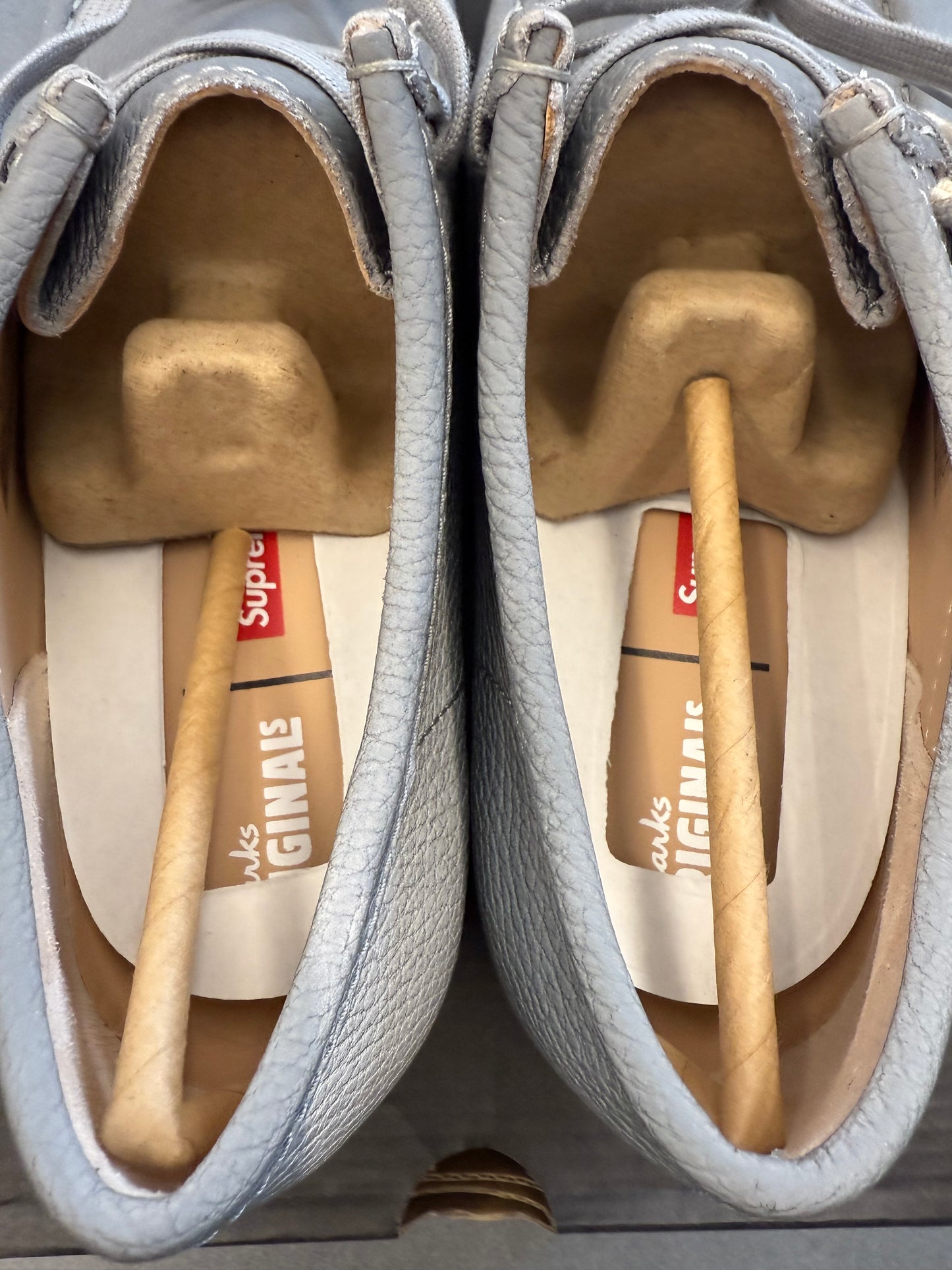 2025 SIZE 9.5 SUPREME CLARK ORIGINALS WALLABEE GREY REFLECTIVE (NEW WITH BOX)