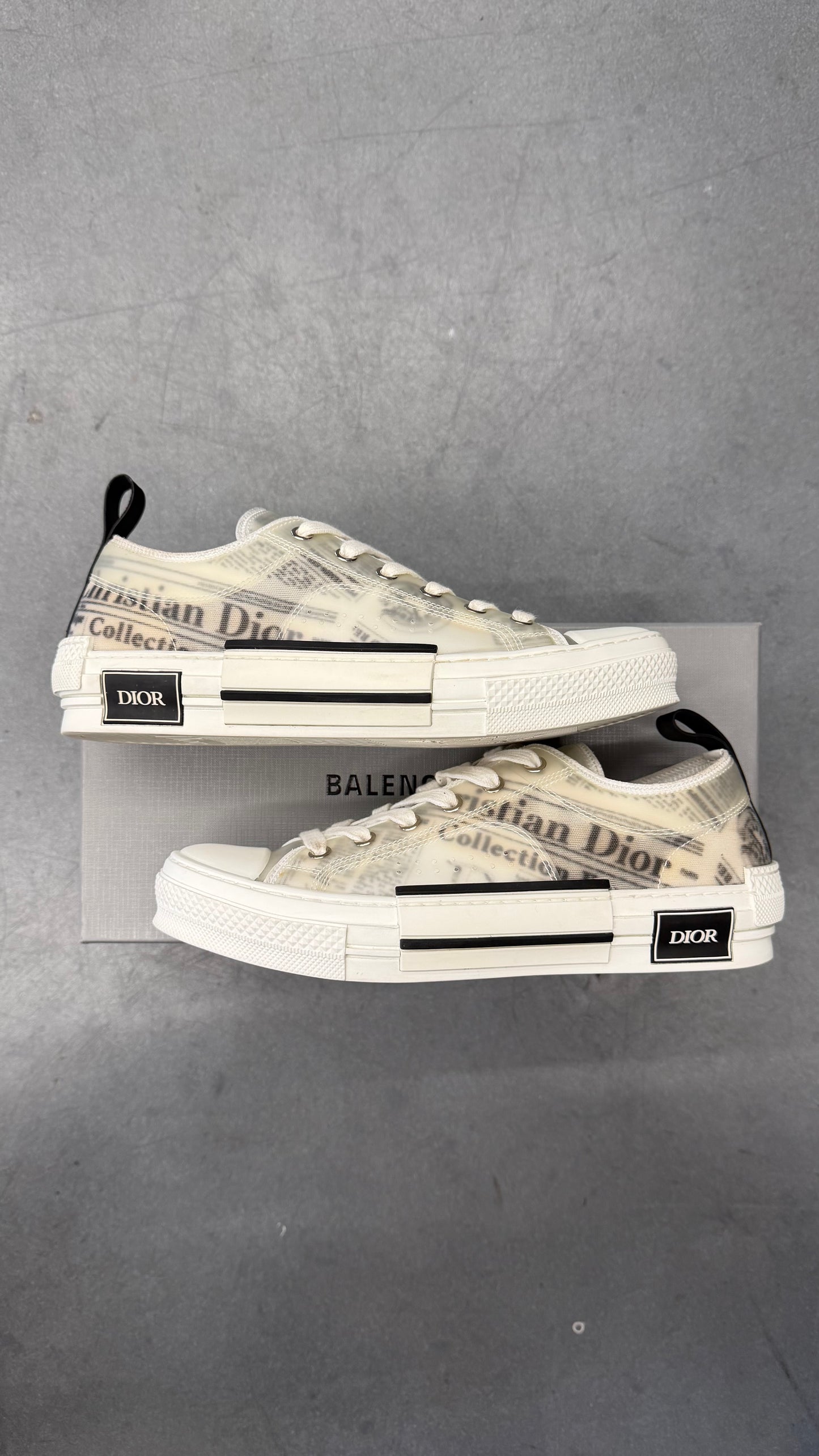 DIOR B23 LOW TOP DANIEL ARSHAM NEWSPAPER (EURO 40)