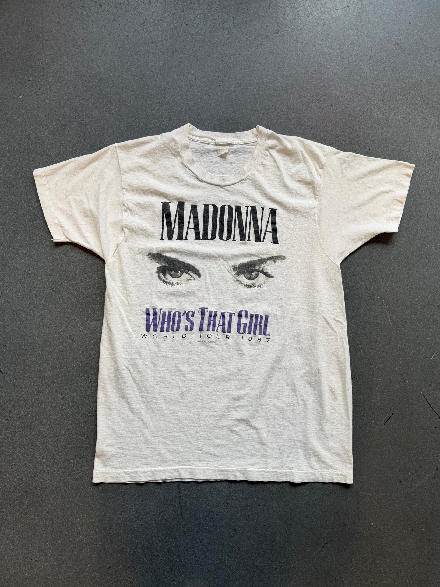 1987 MADONNA WHO'S THAT GIRL WORLD TOUR TEE (SCREEN STARS BEST TAG)