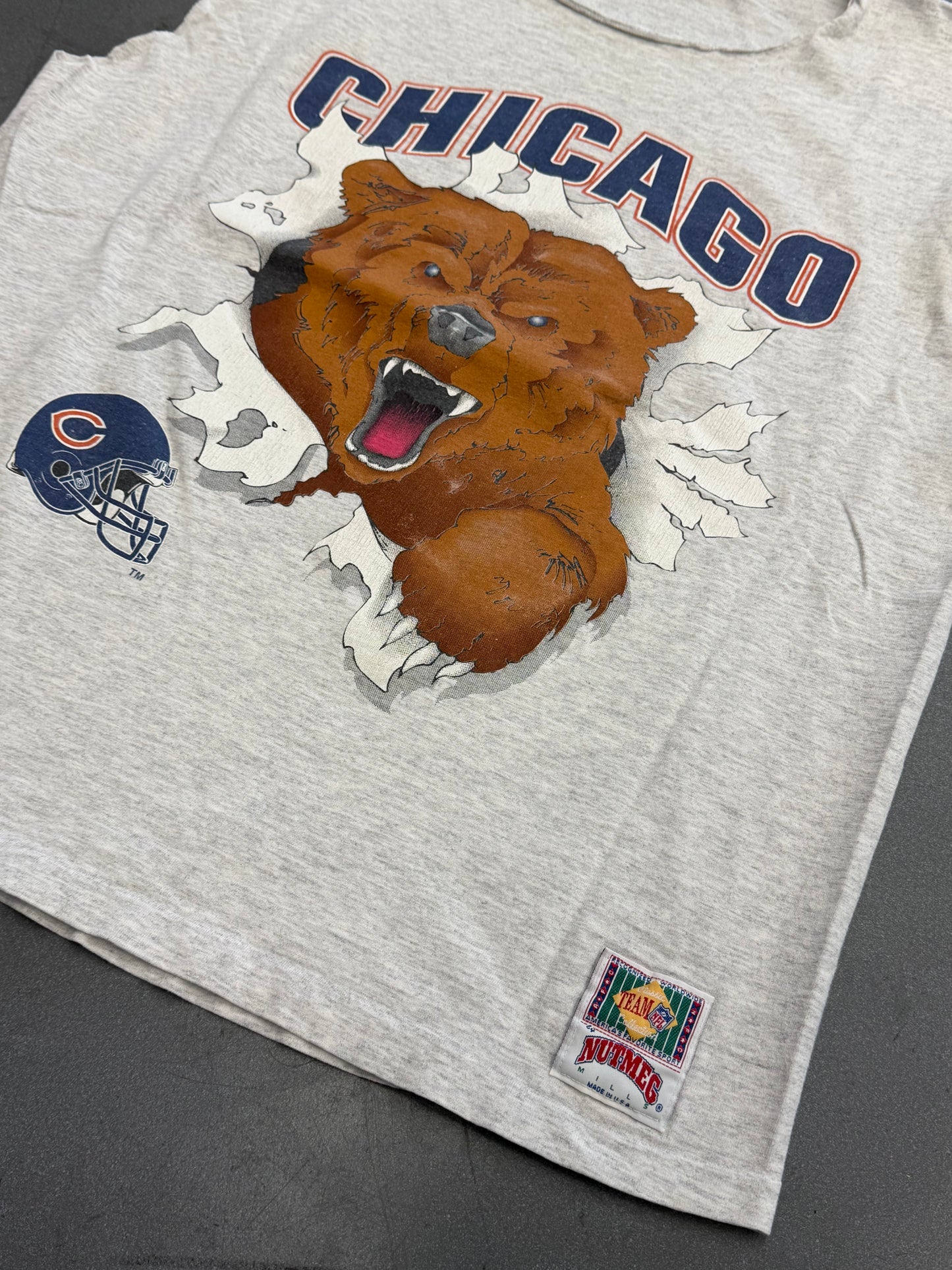 1993 CHICAGO BEARS BREAKTHROUGH CUT OFF TEE (NUTMEG MILLS TAG)
