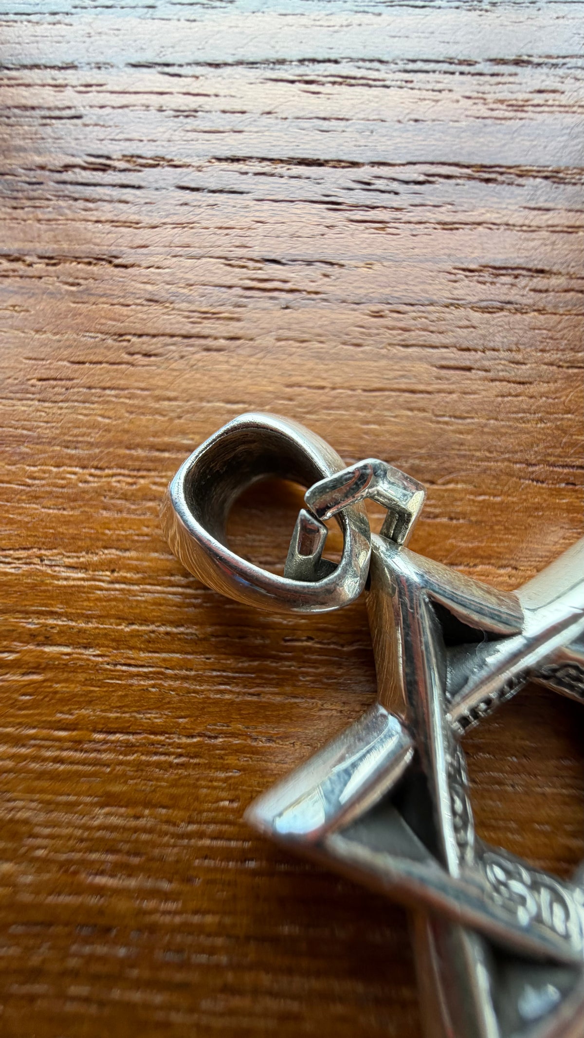 CHROME HEARTS SMALL STAR OF DAVID SILVER PENDANT (NEW)