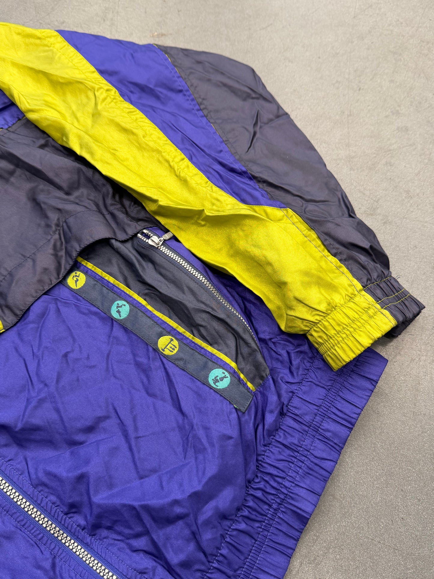 90S NIKE THERE IS NO FINISH LINE COLORBLOCK ZIP-UP WINDBREAKER