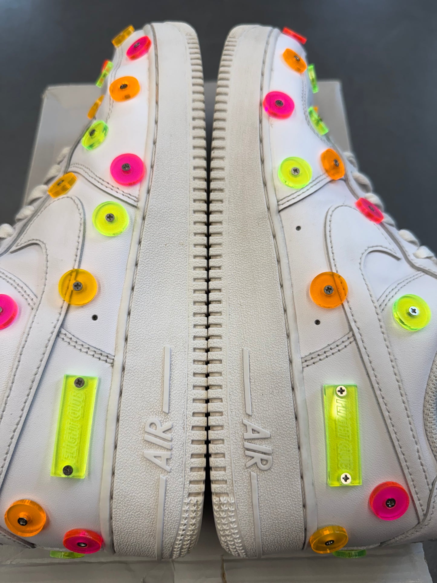 2019 SIZE 10 AIR FORCE 1 FLIGHT CLUB MIAMI OPENING CUSTOM TBD IN PROGRESS (PRE-OWNED WITH BOX)