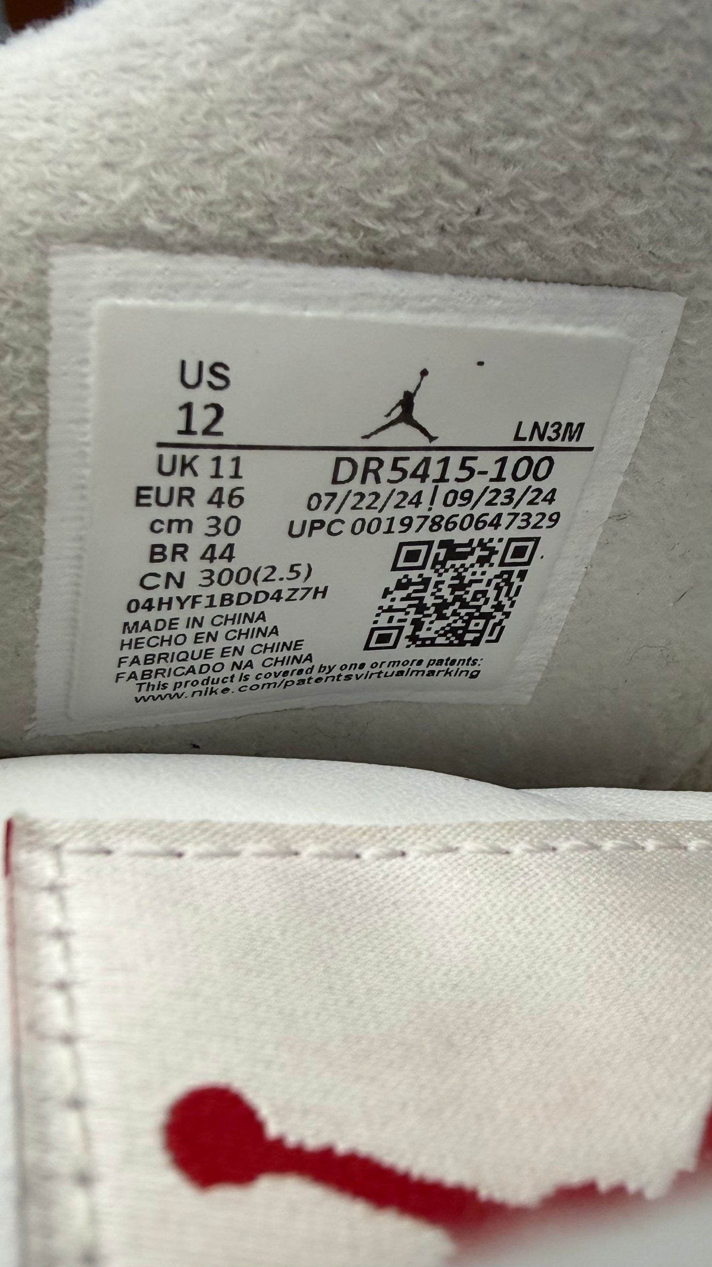 2025 JORDAN 4 RETRO SB - NAVY