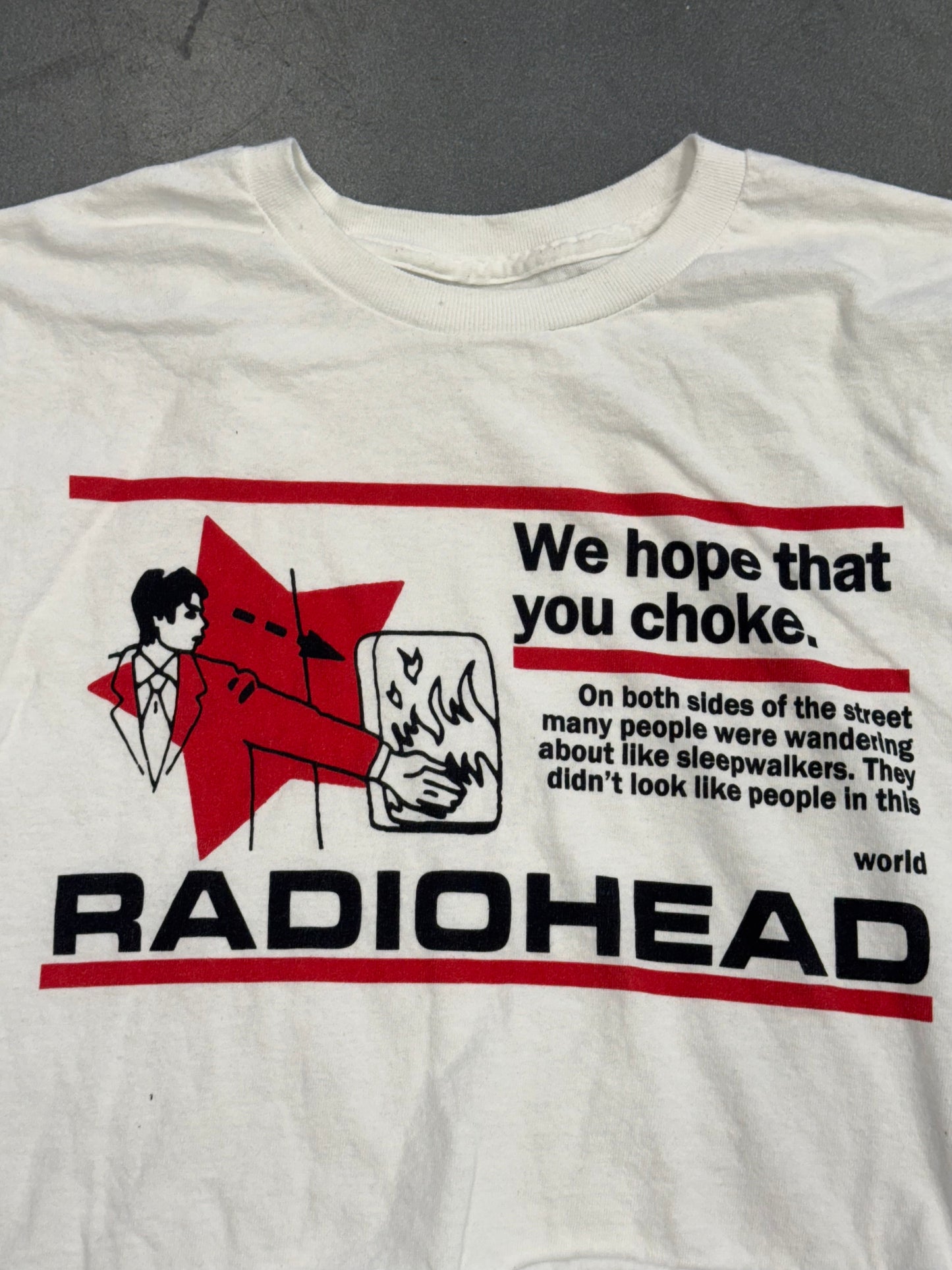 Y2K RADIOHEAD "WE HOPE THAT YOU CHOKE." CROPPED AND CUT SLEEVES TEE (PULLED TAG)