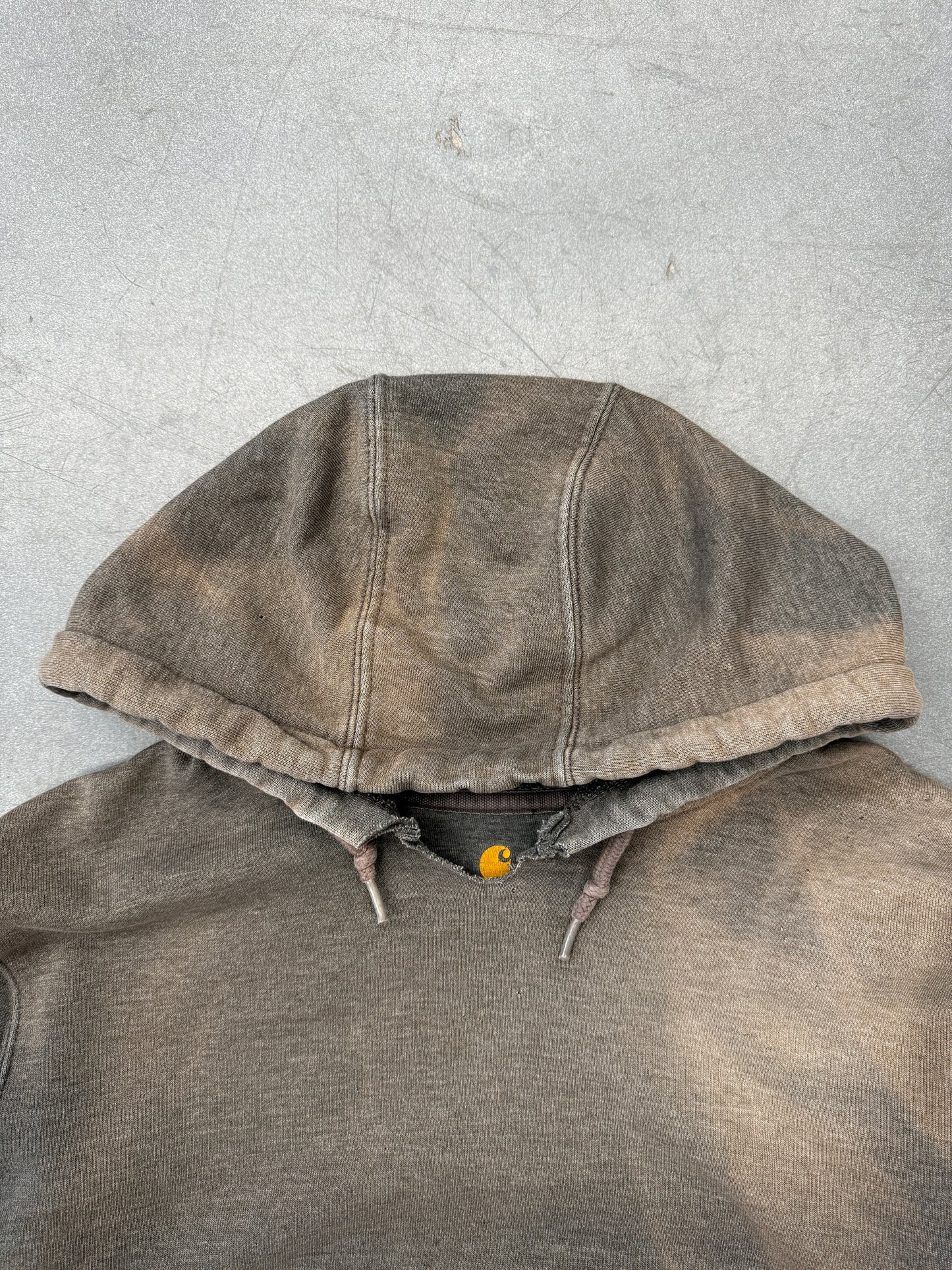 Y2K CARHARTT DISTRESSED AND FADED PULLOVER HOODIE (PRINT TAG)